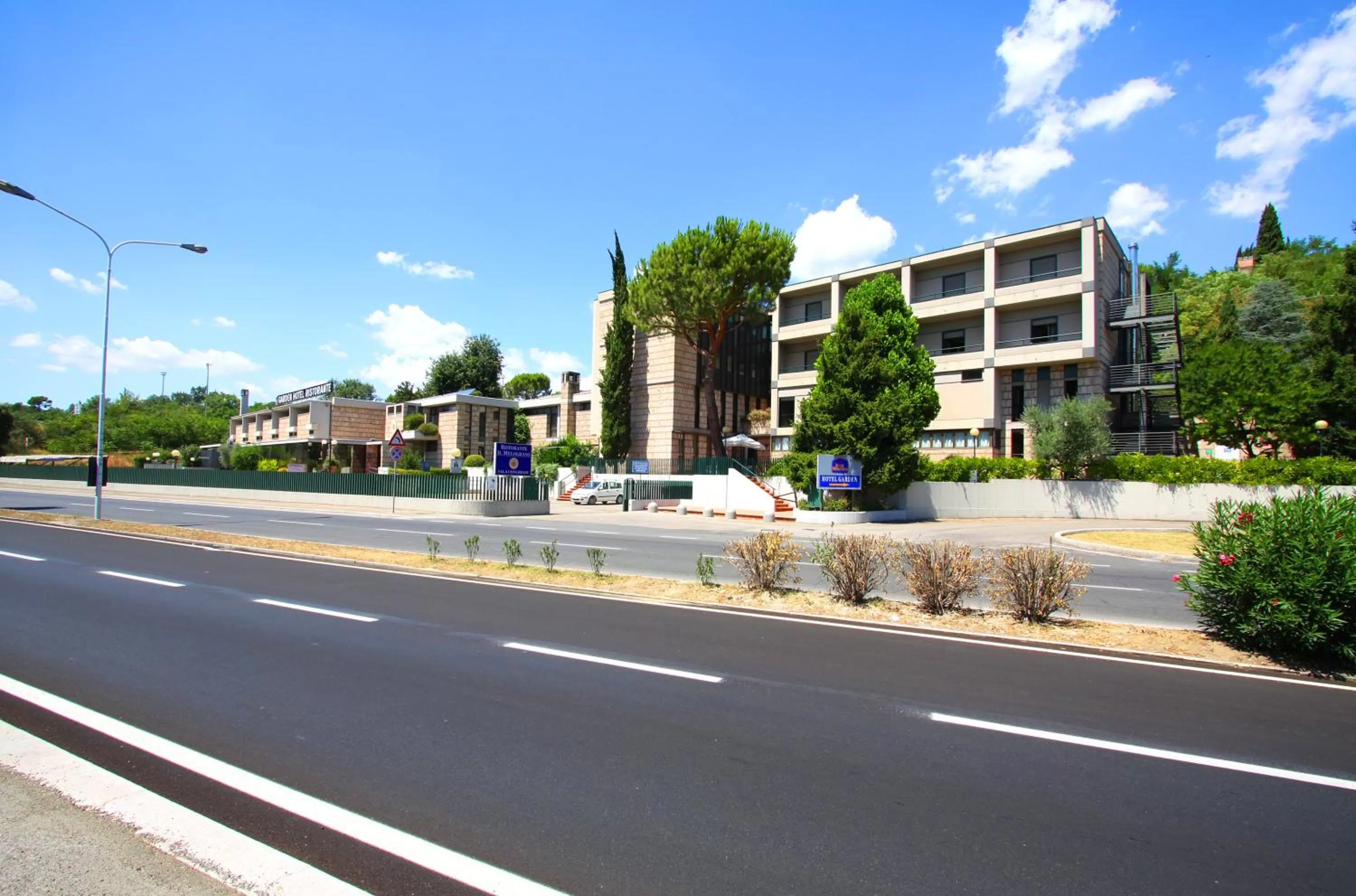 Property building in Hotel Garden Terni