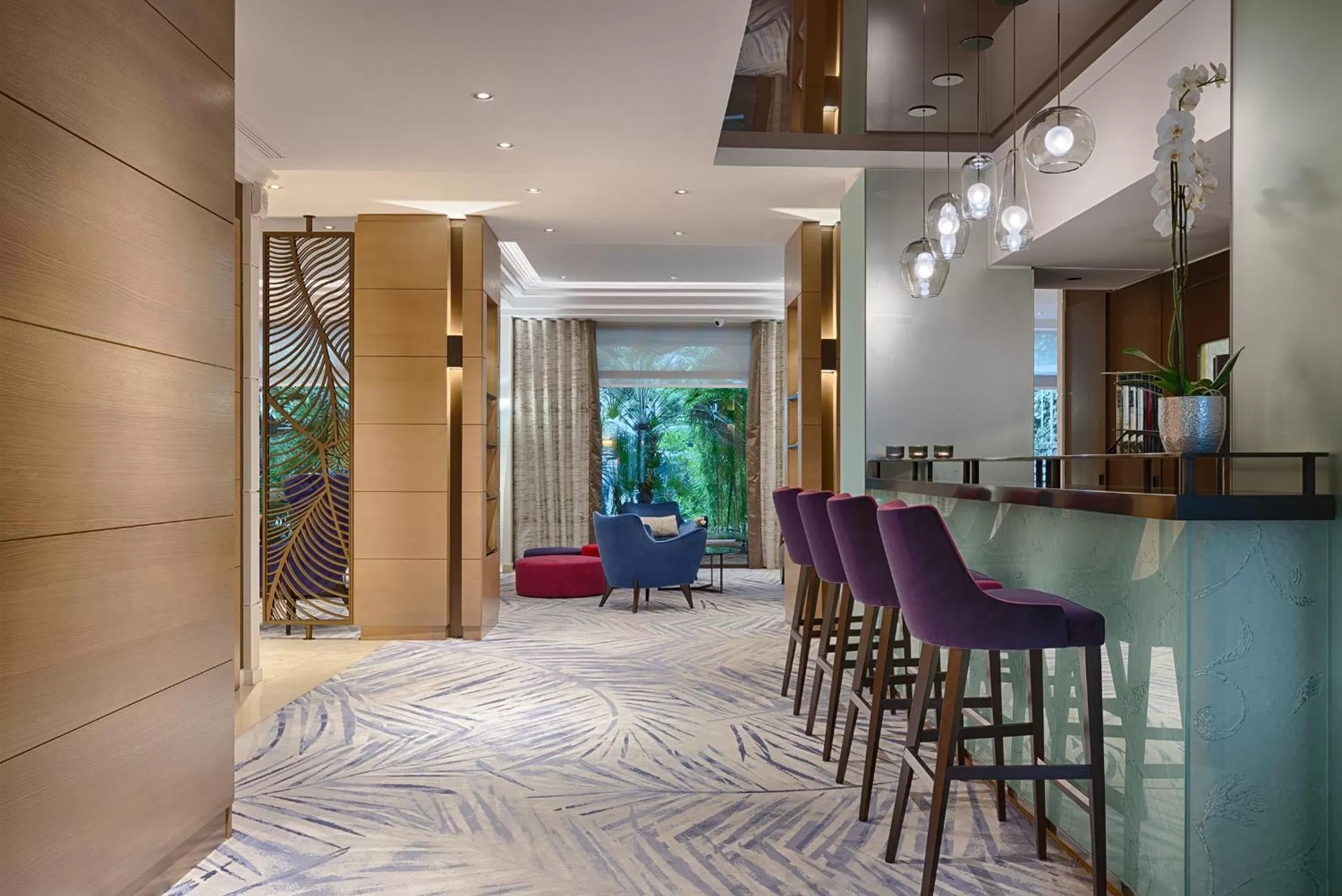 Lounge or bar in Garden-Elysée