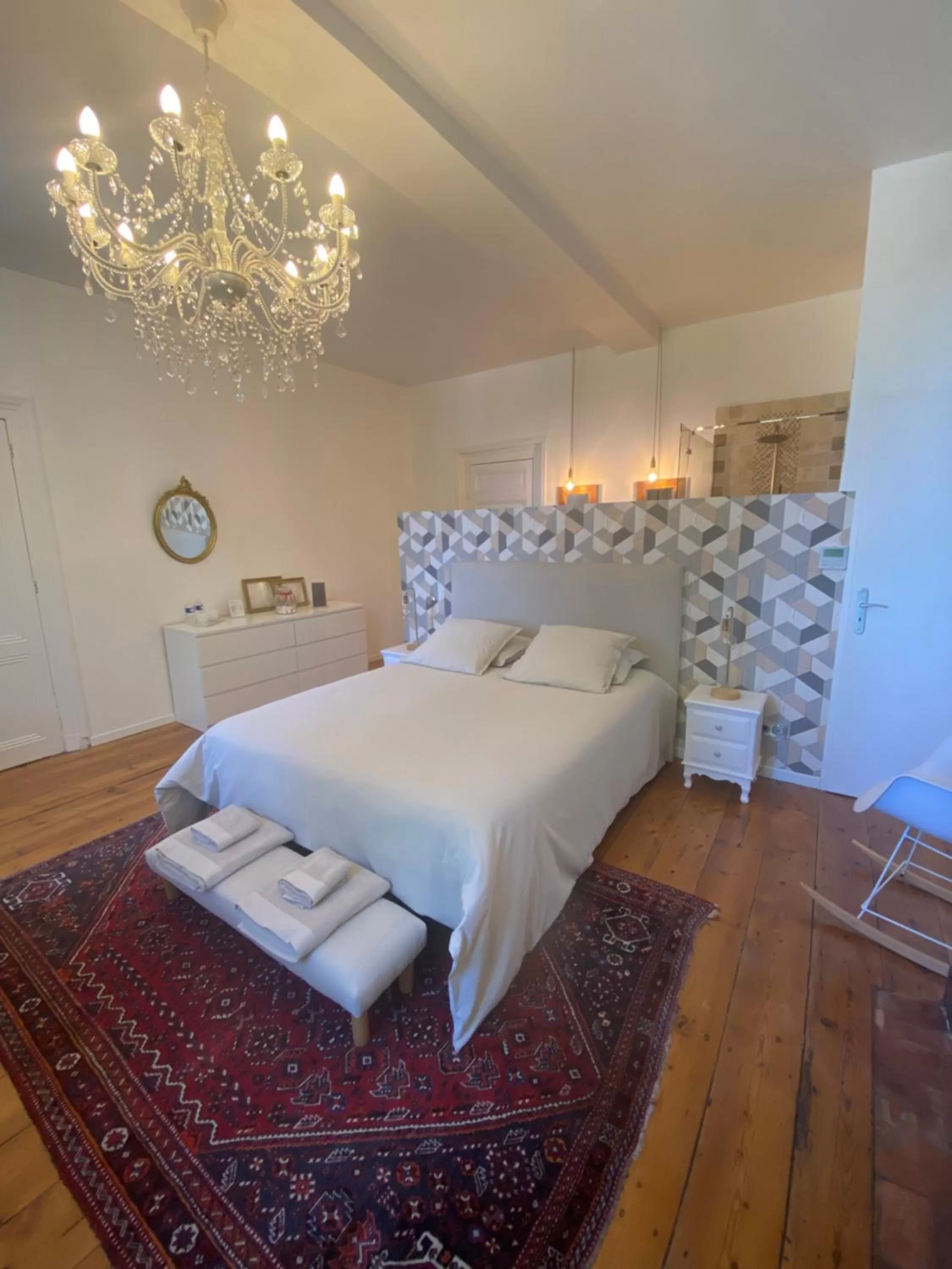 Bedroom, Bed in La Maison de Milie