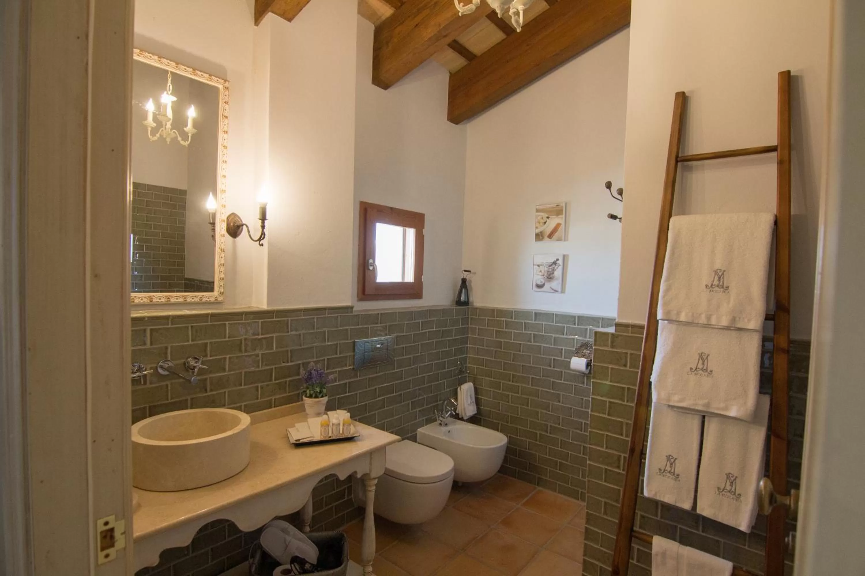 Shower in La Mozaira