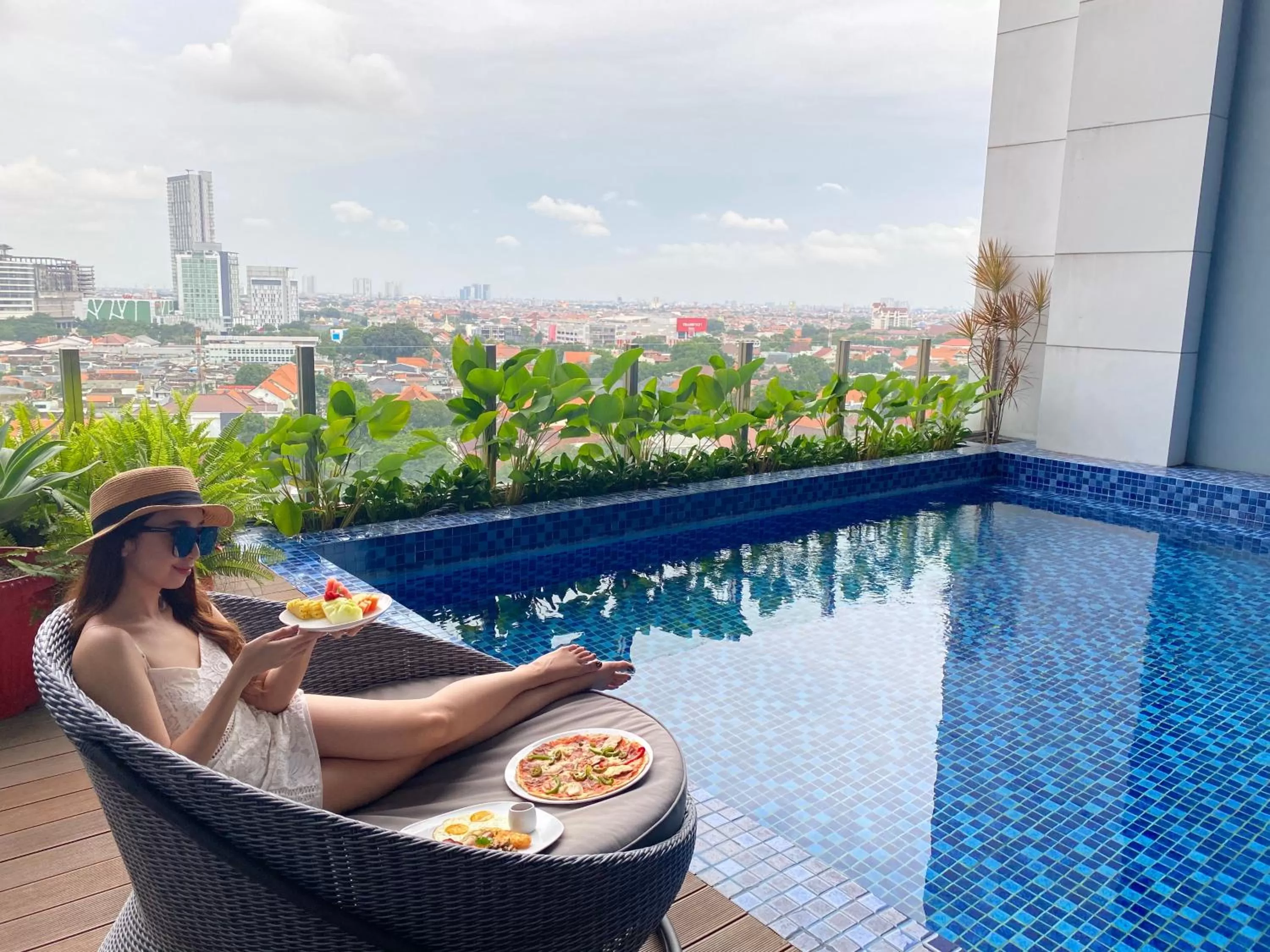 Pool view in Grand Swiss-Belhotel Darmo