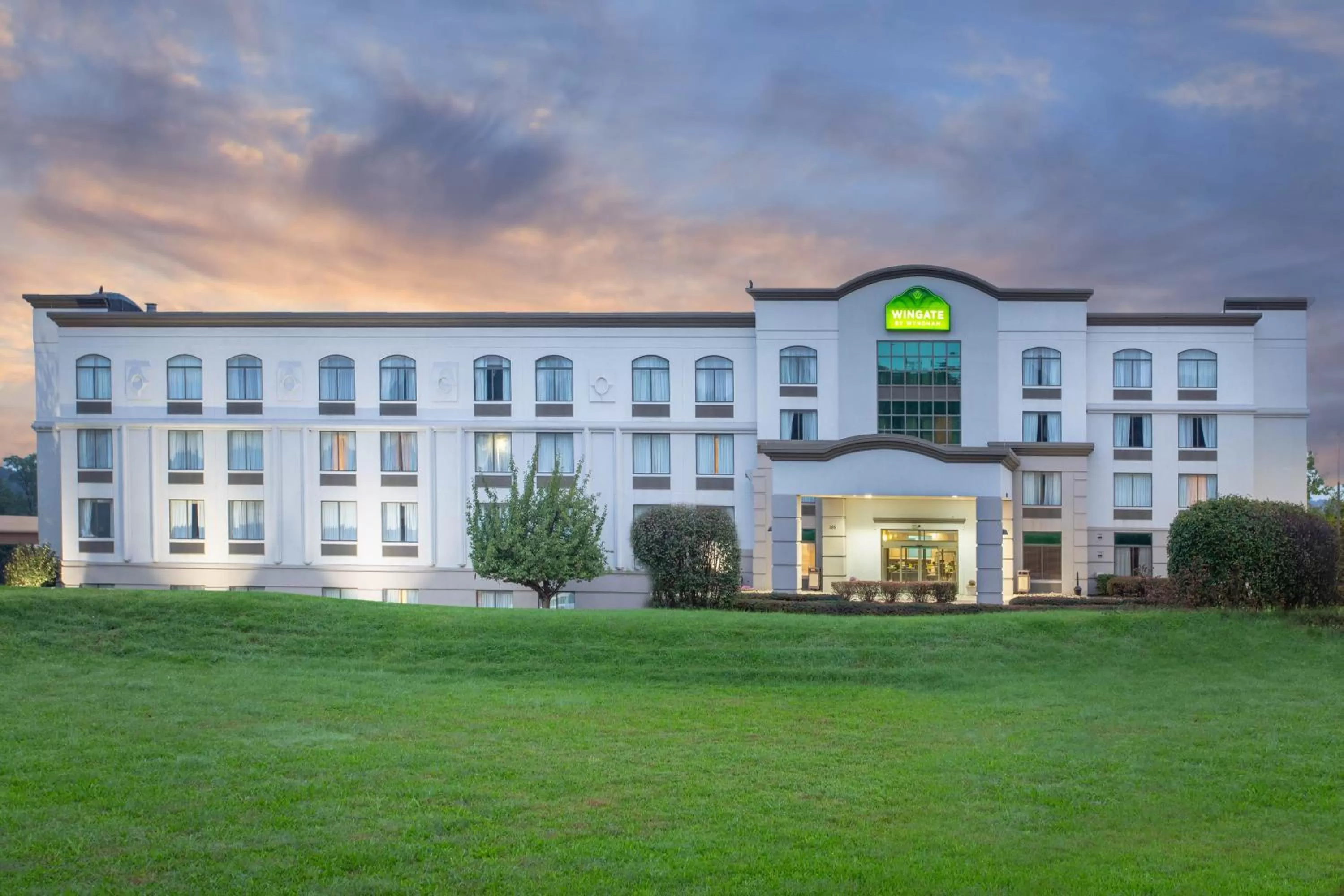 Property building in Wingate by Wyndham Mechanicsburg