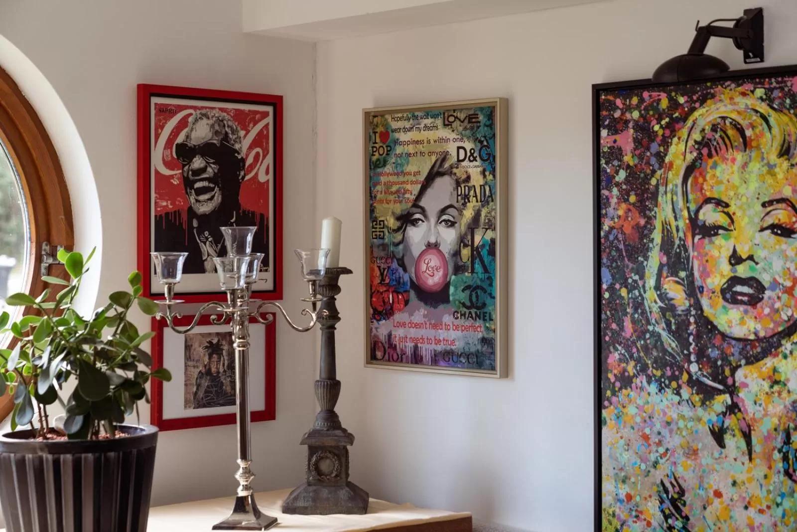 Decorative detail in Hotel Restaurant Südrast Dreiländereck