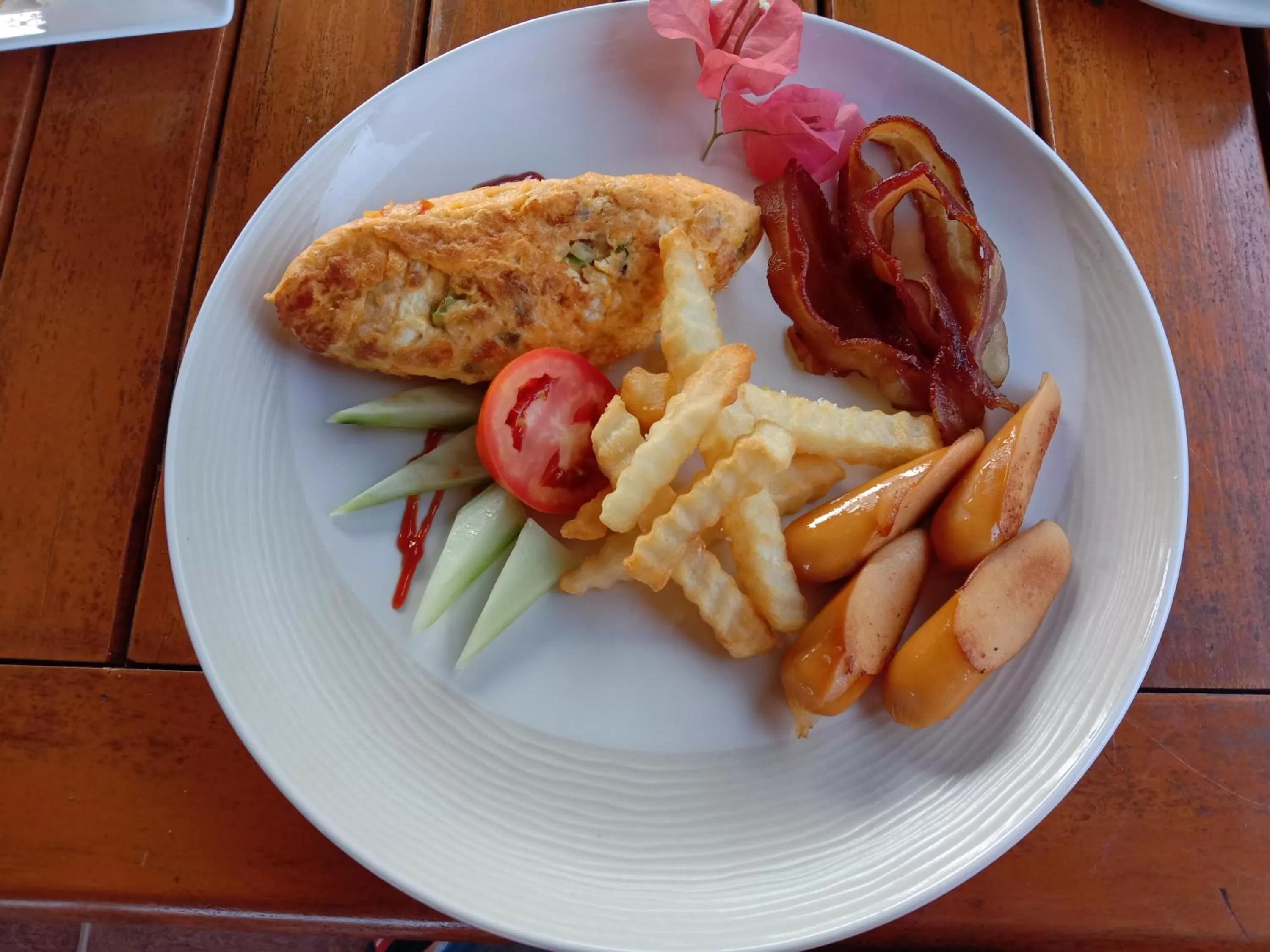 Food and drinks in Pratum Resort