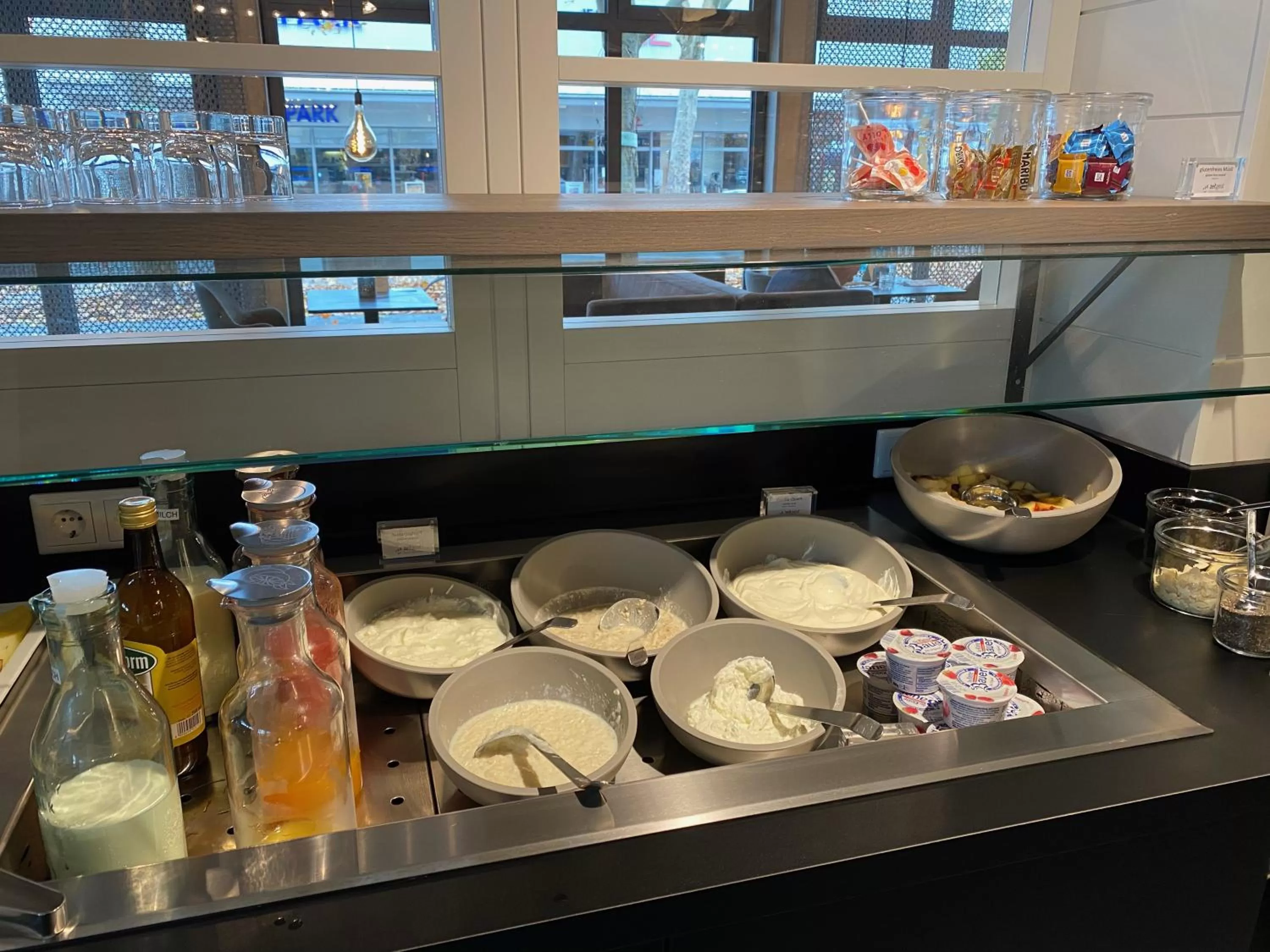 Buffet breakfast in Hotel Zeitgeist