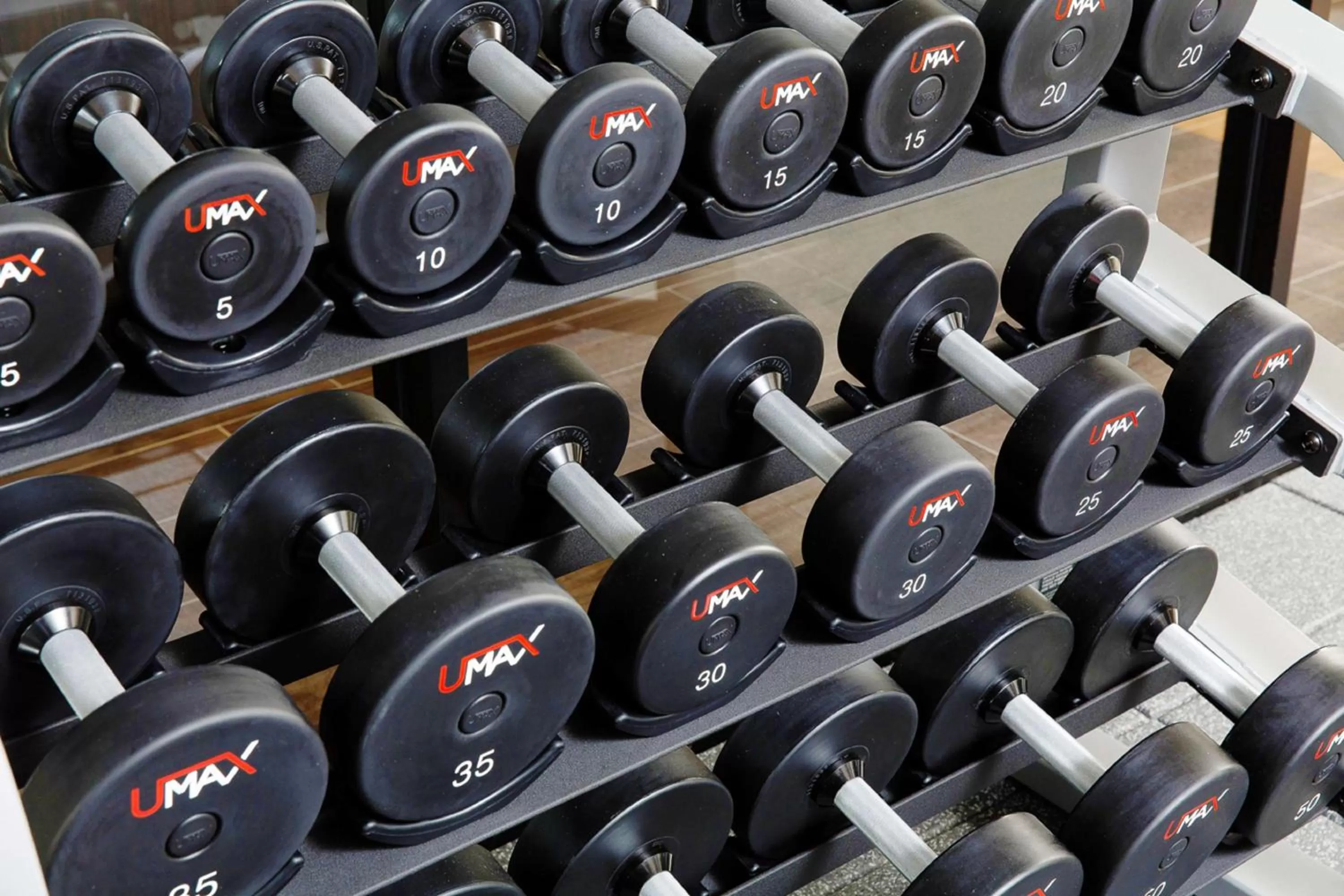 Fitness centre/facilities in Hampton Inn & Suites Dallas Downtown