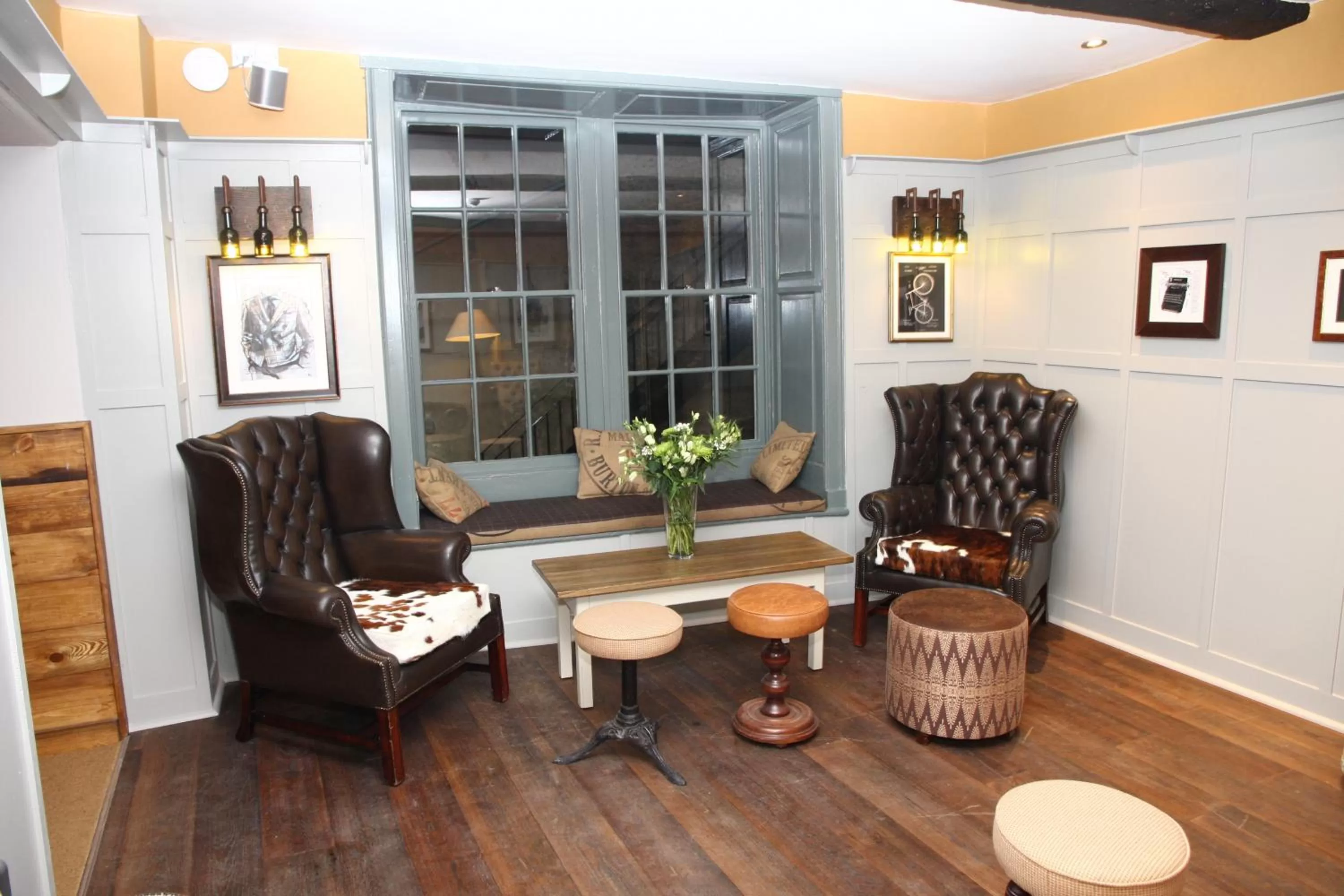 Lounge or bar in The Fox