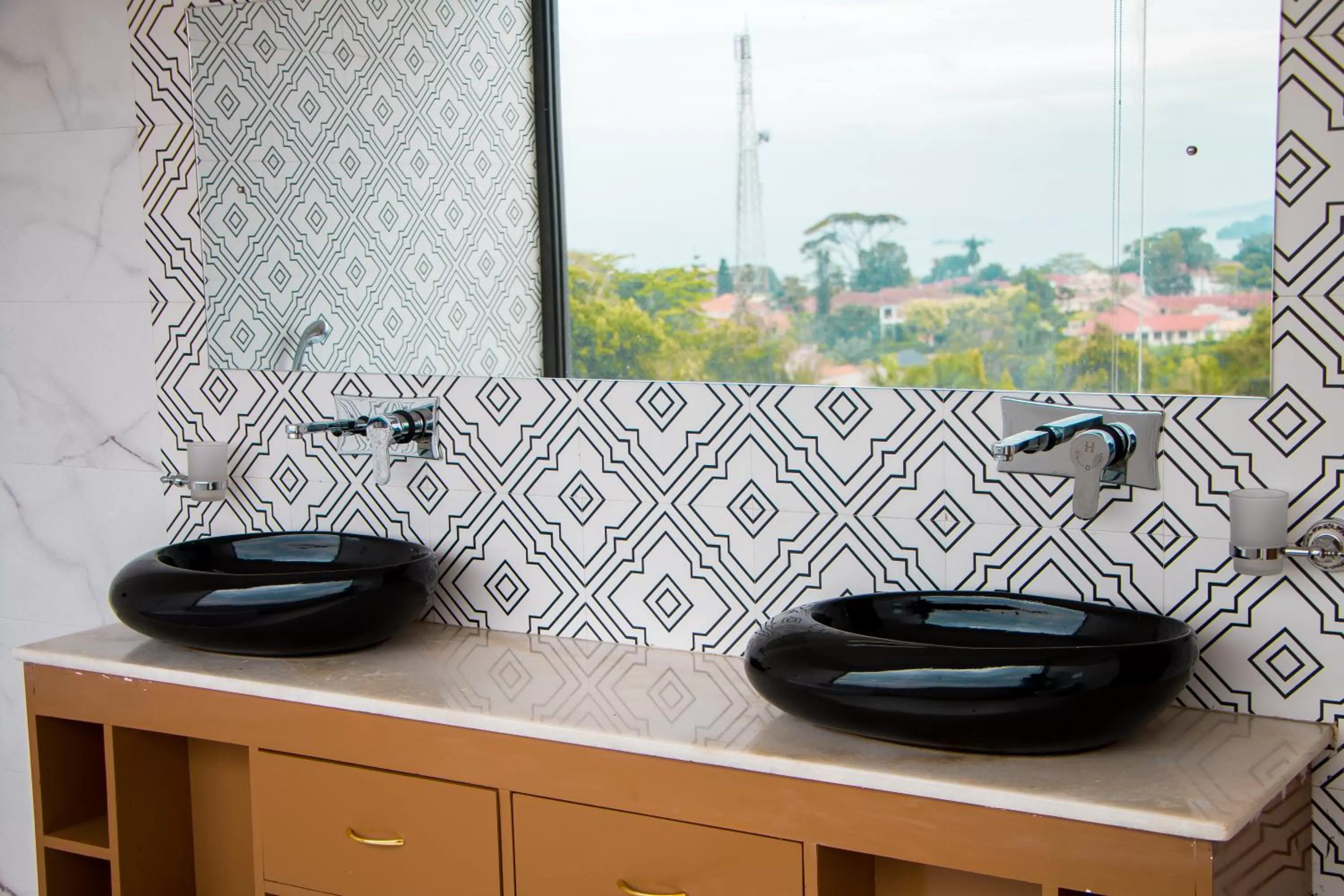 Bathroom in Hotel Horizon Entebbe