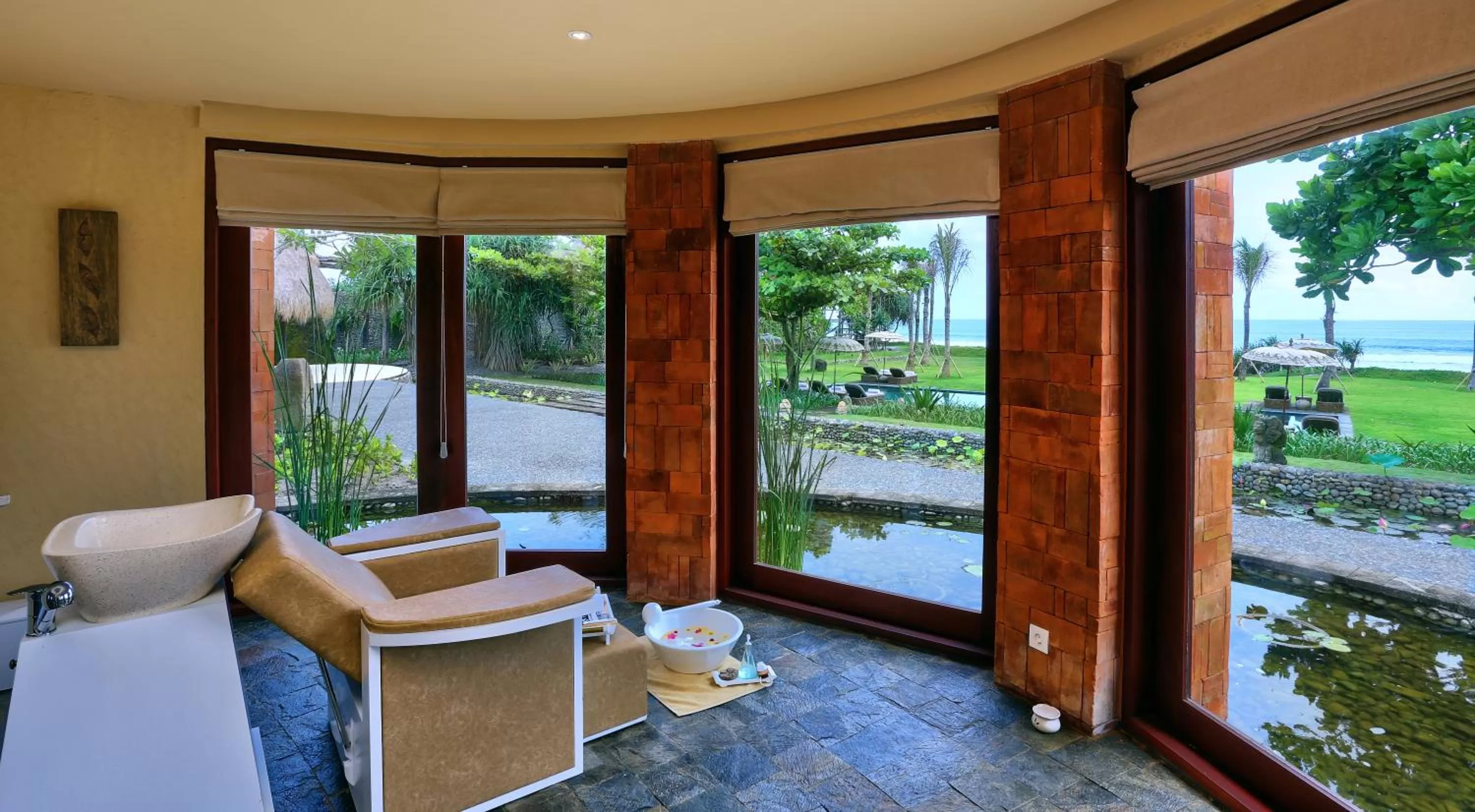 Spa and wellness centre/facilities in WakaGangga