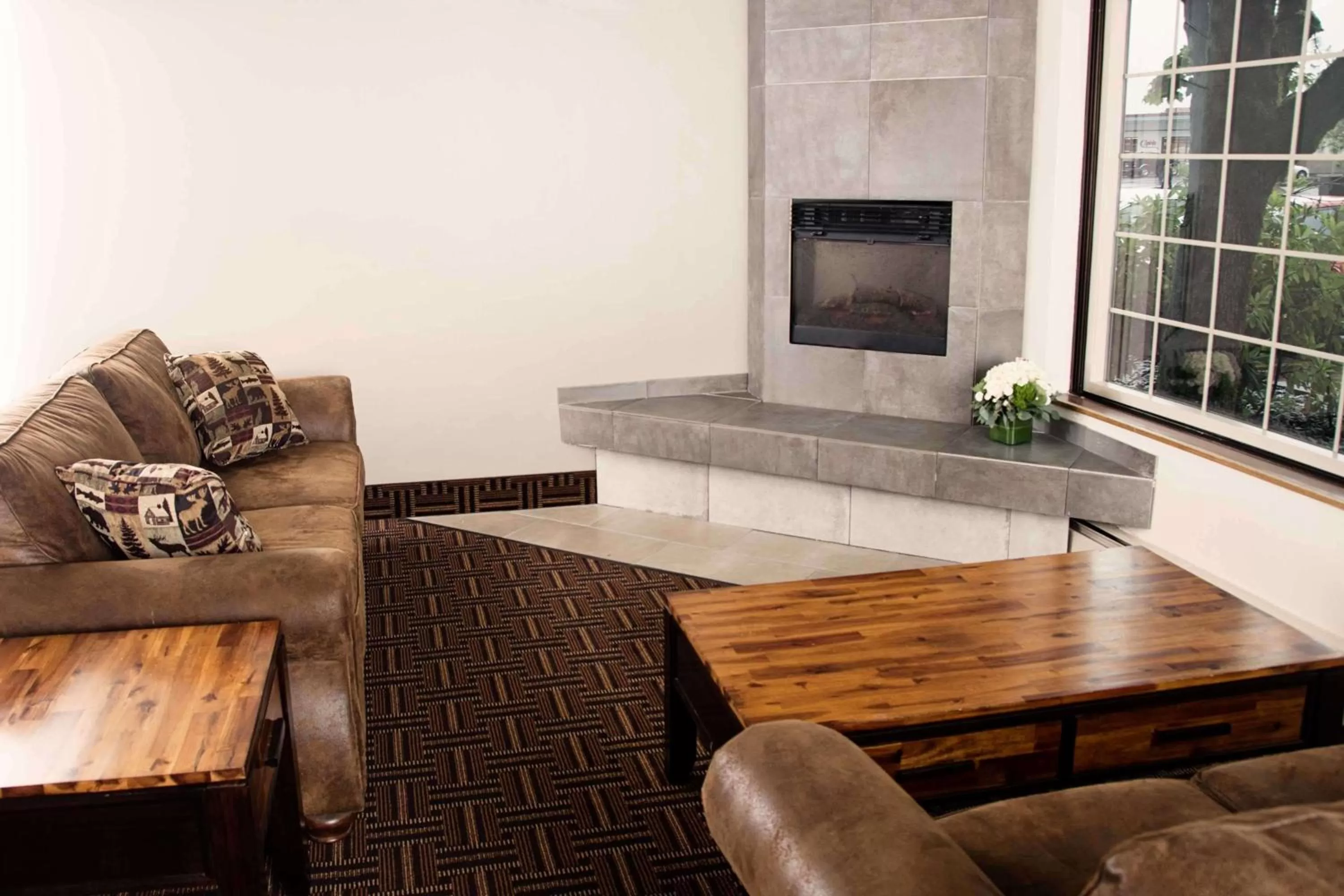 Lobby or reception in Super 8 by Wyndham Juneau