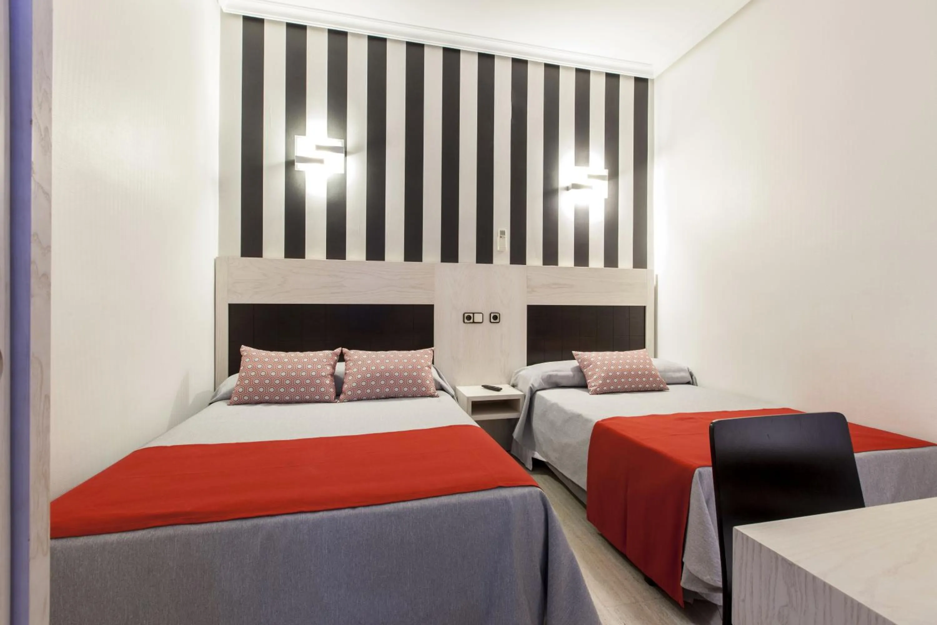 Photo of the whole room, Bed in Hostal Castilla I Atocha