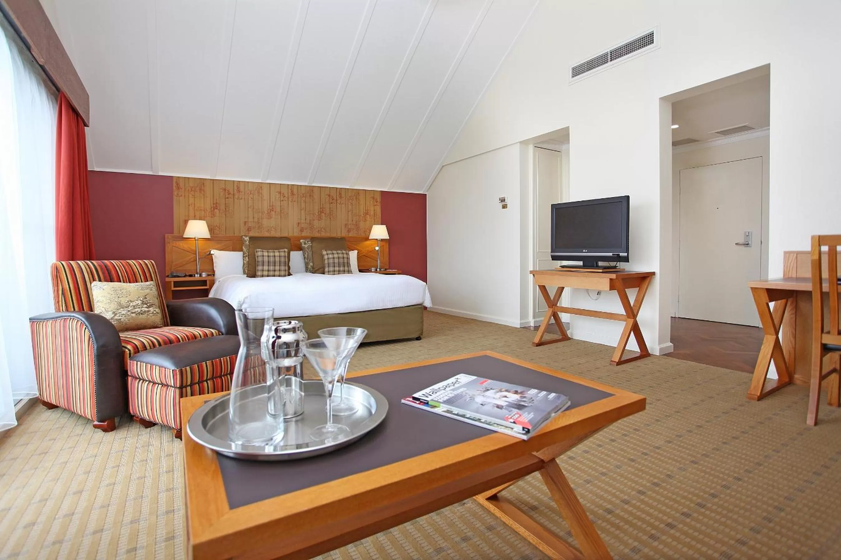 Bedroom, Bed in Fairmont Resort Blue Mountains MGallery Collection