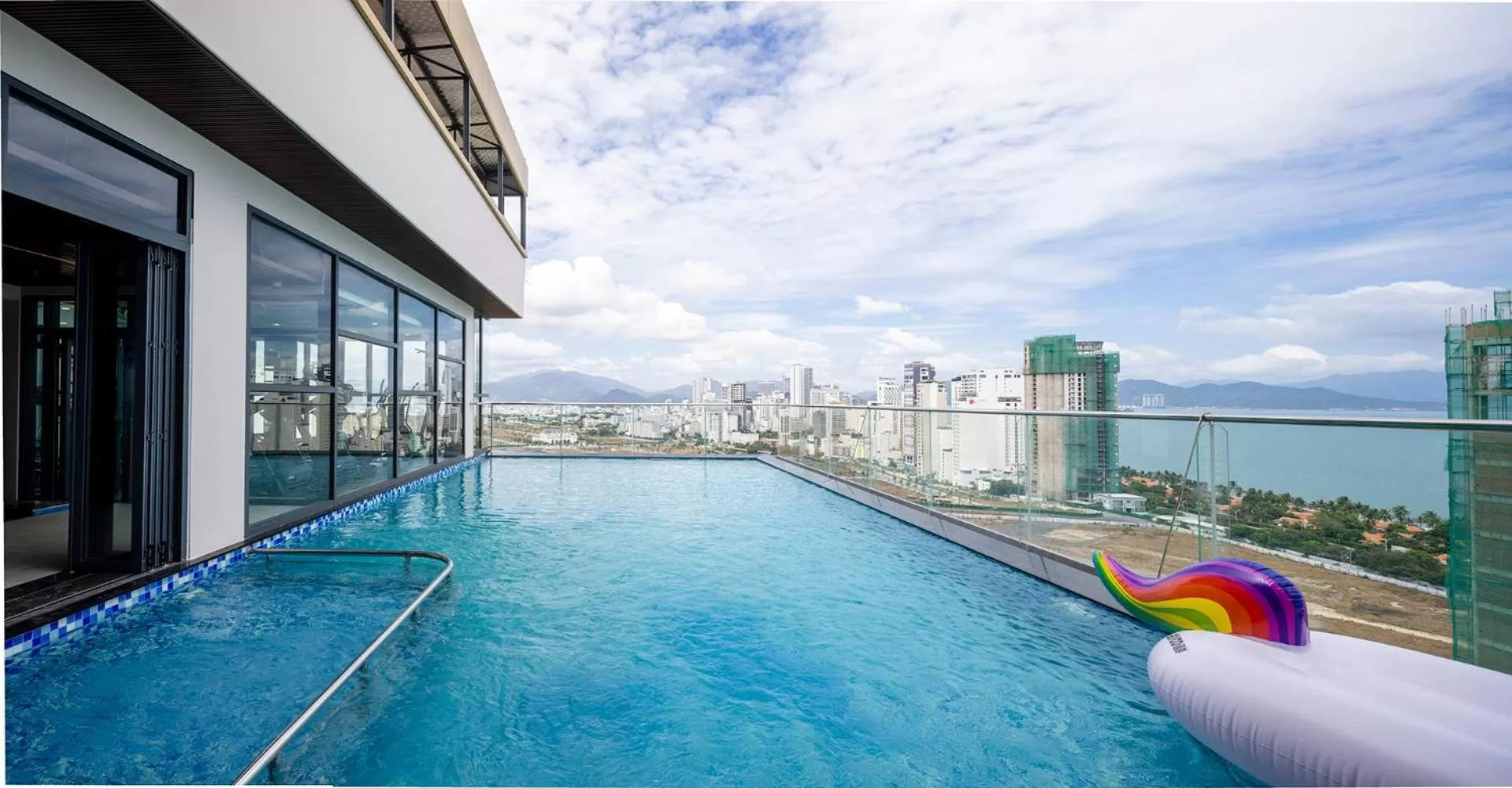 Swimming pool in Miracle Luxury Nha Trang
