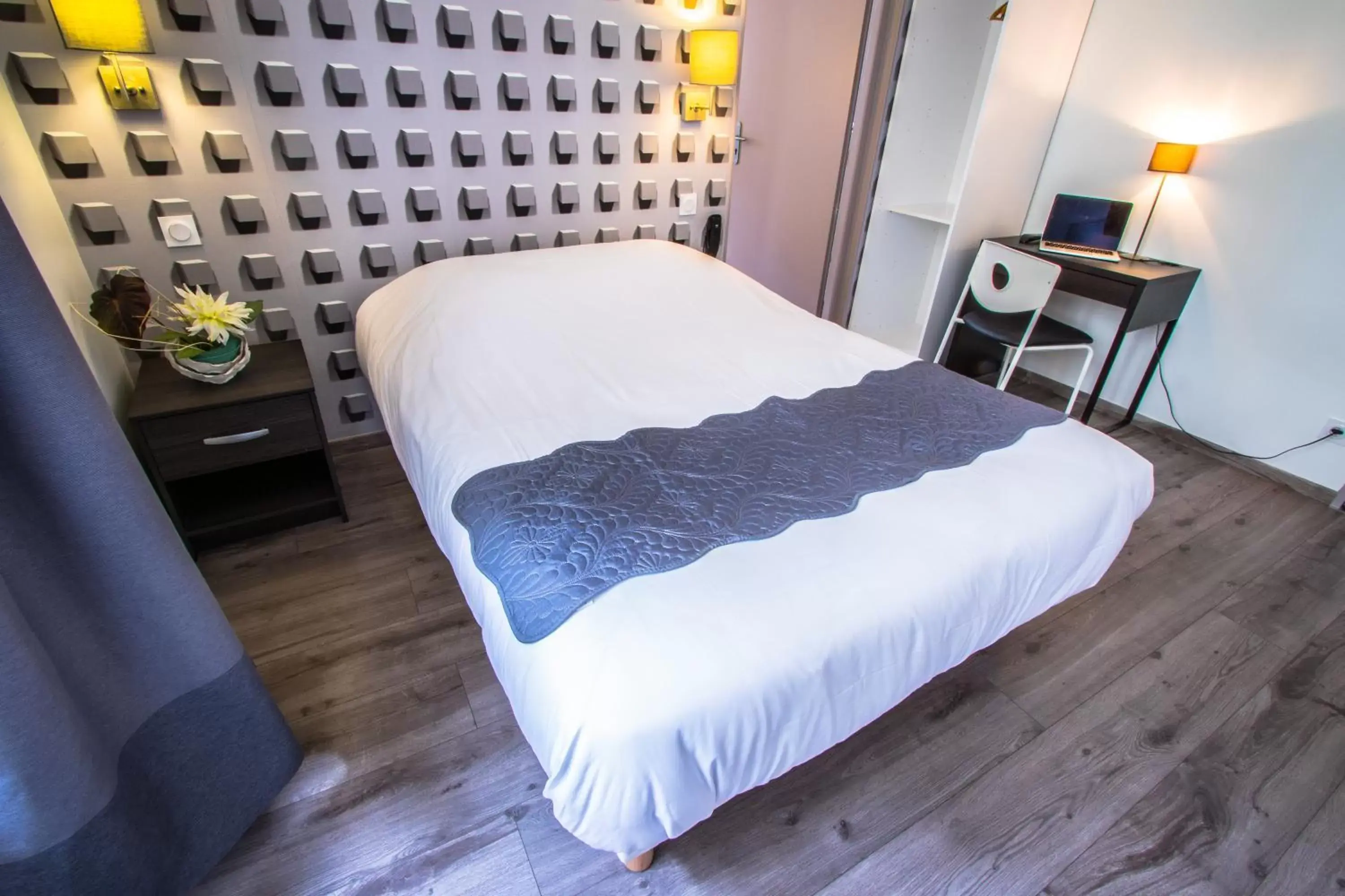 Théâtre Hôtel Chambéry Théâtre Hôtel Chambéry