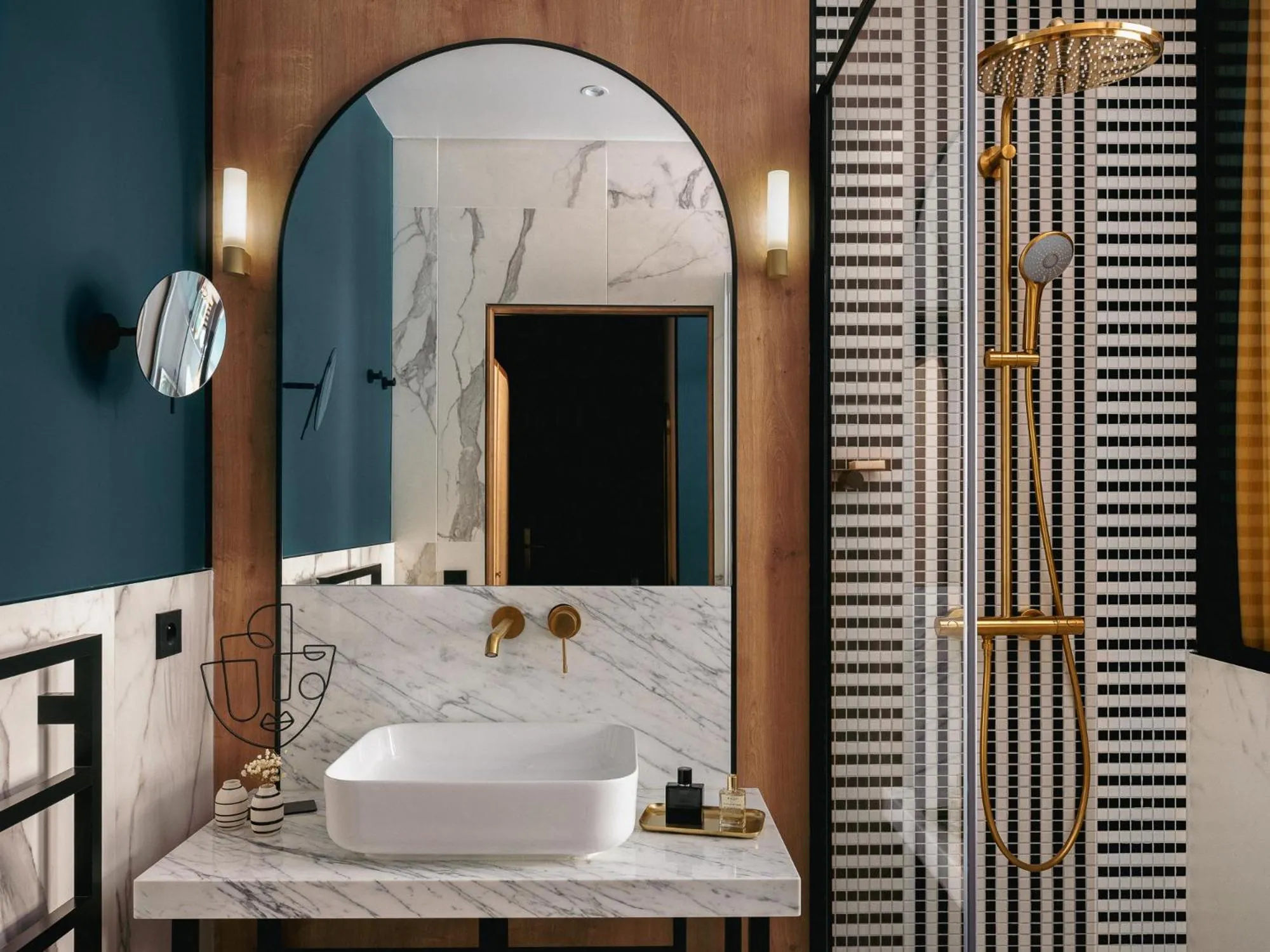 Bathroom in Dandy Hotel & Kitchen