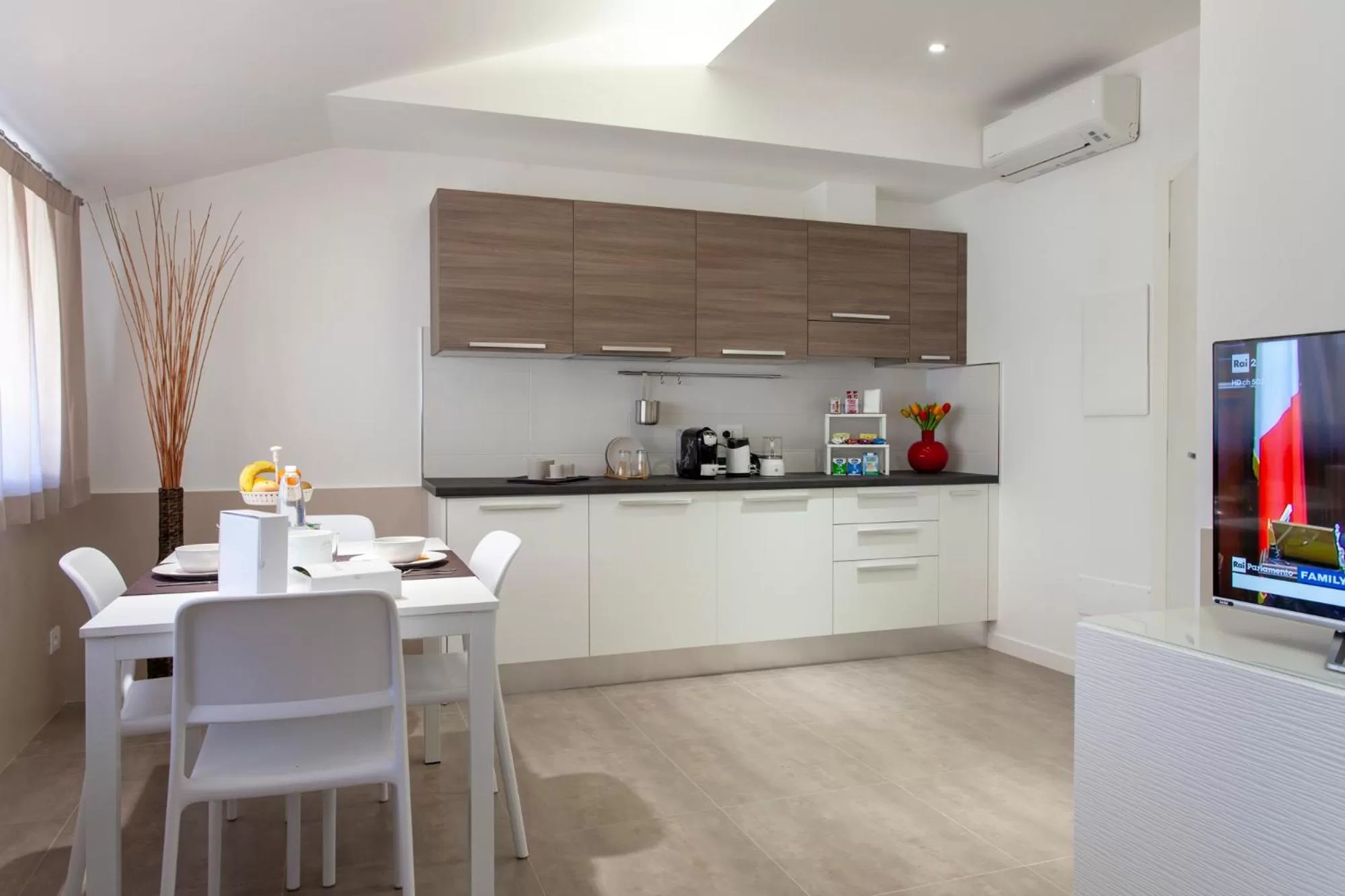 Kitchen/Kitchenette in Bed & Bike