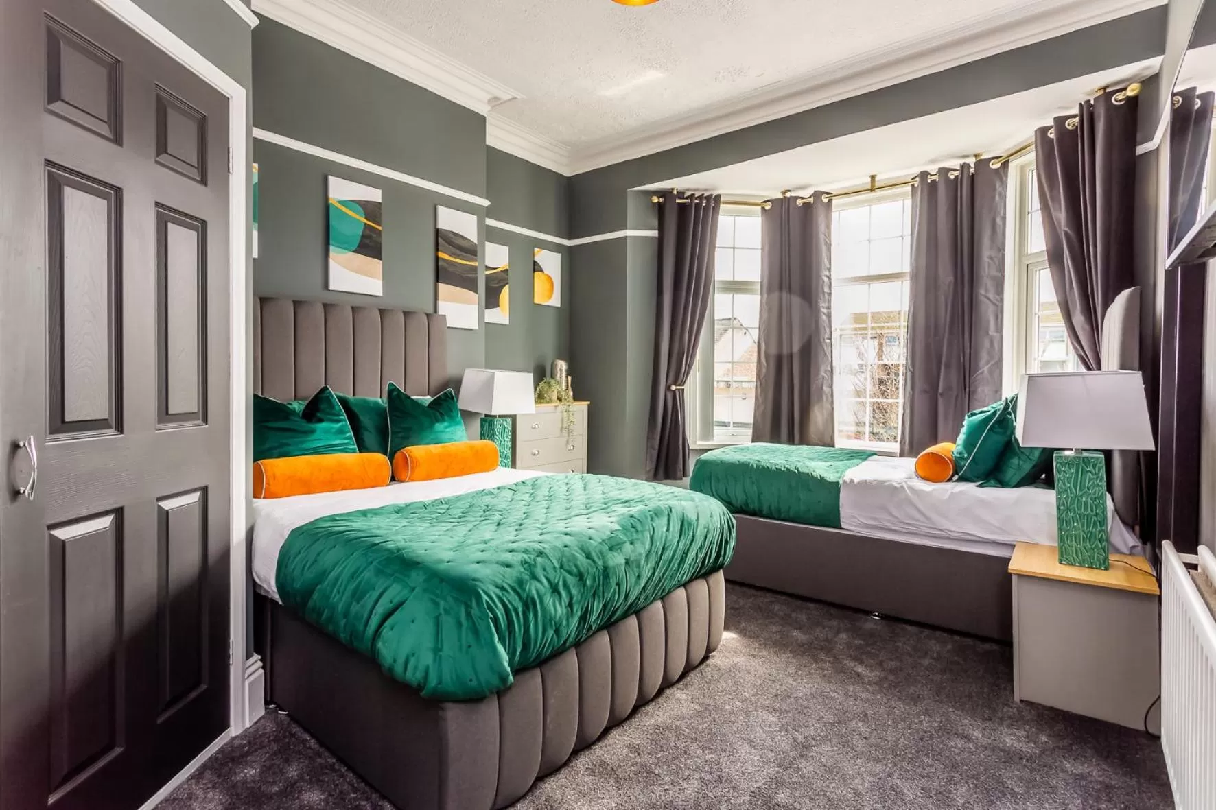 Bedroom, Bed in Comfy-Stays - Lower Ocean Road