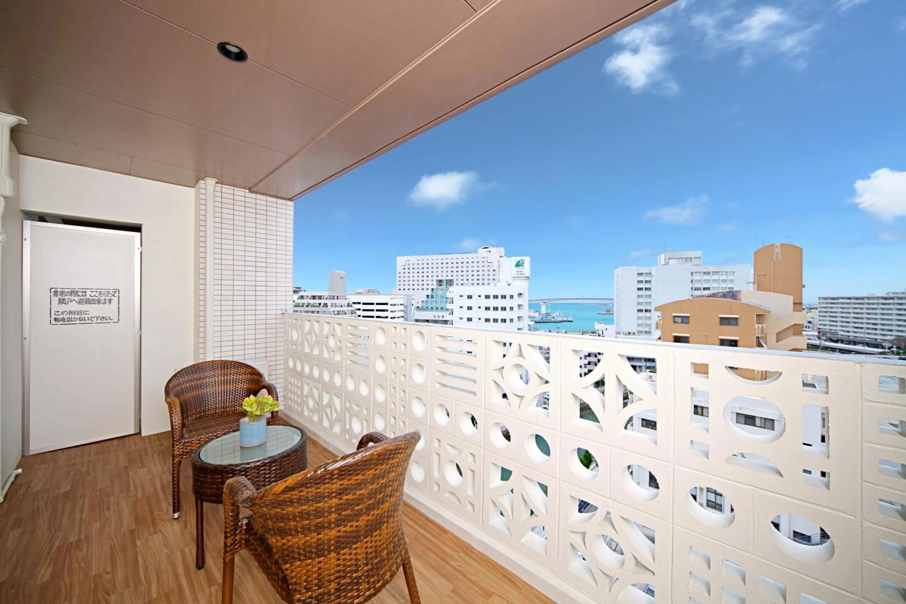 Balcony/Terrace in Smart Condo Tomari