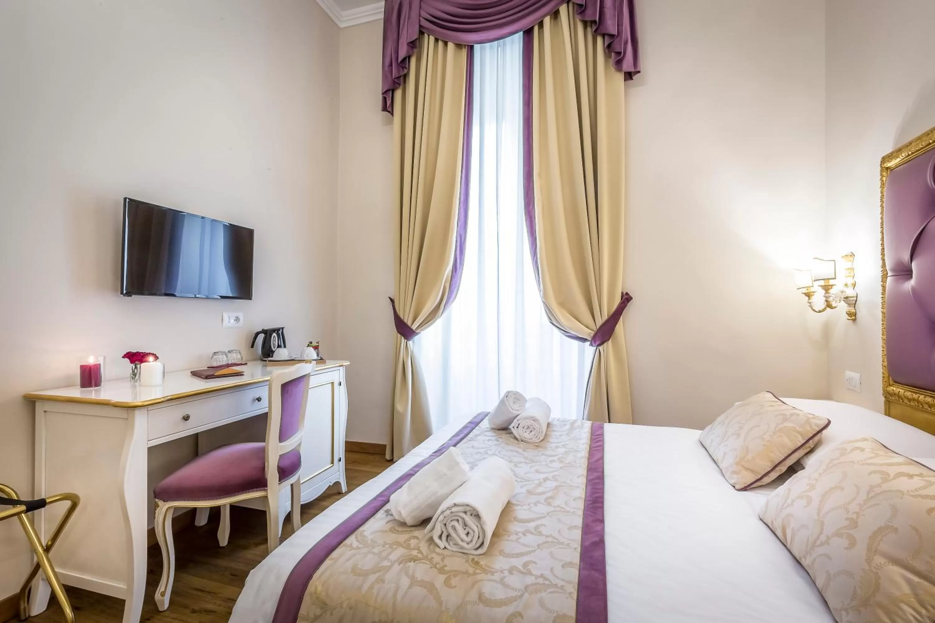 Bedroom, Bed in B&B La Terrazza Sul Duomo