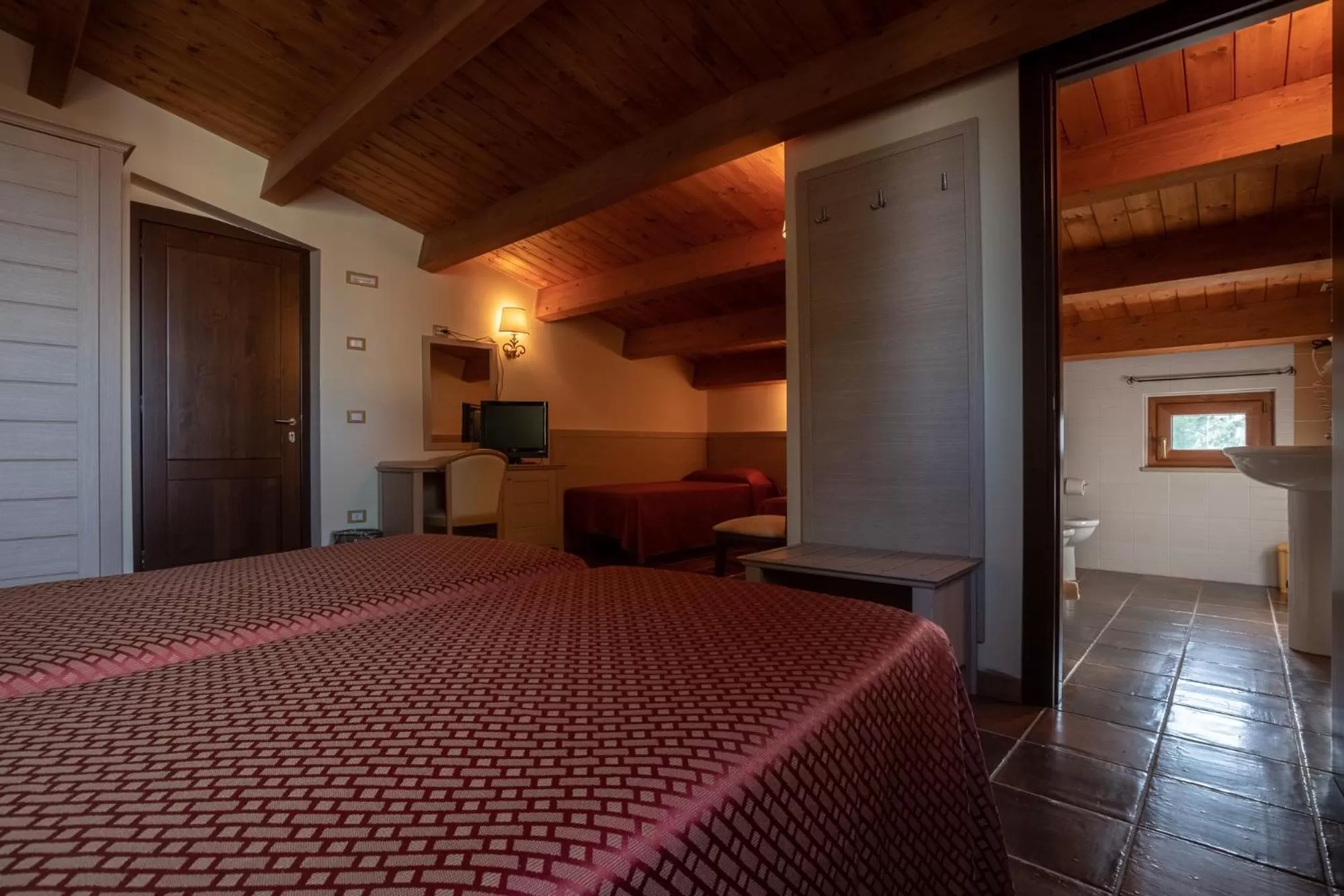 Bed in Hotel Don Giovanni