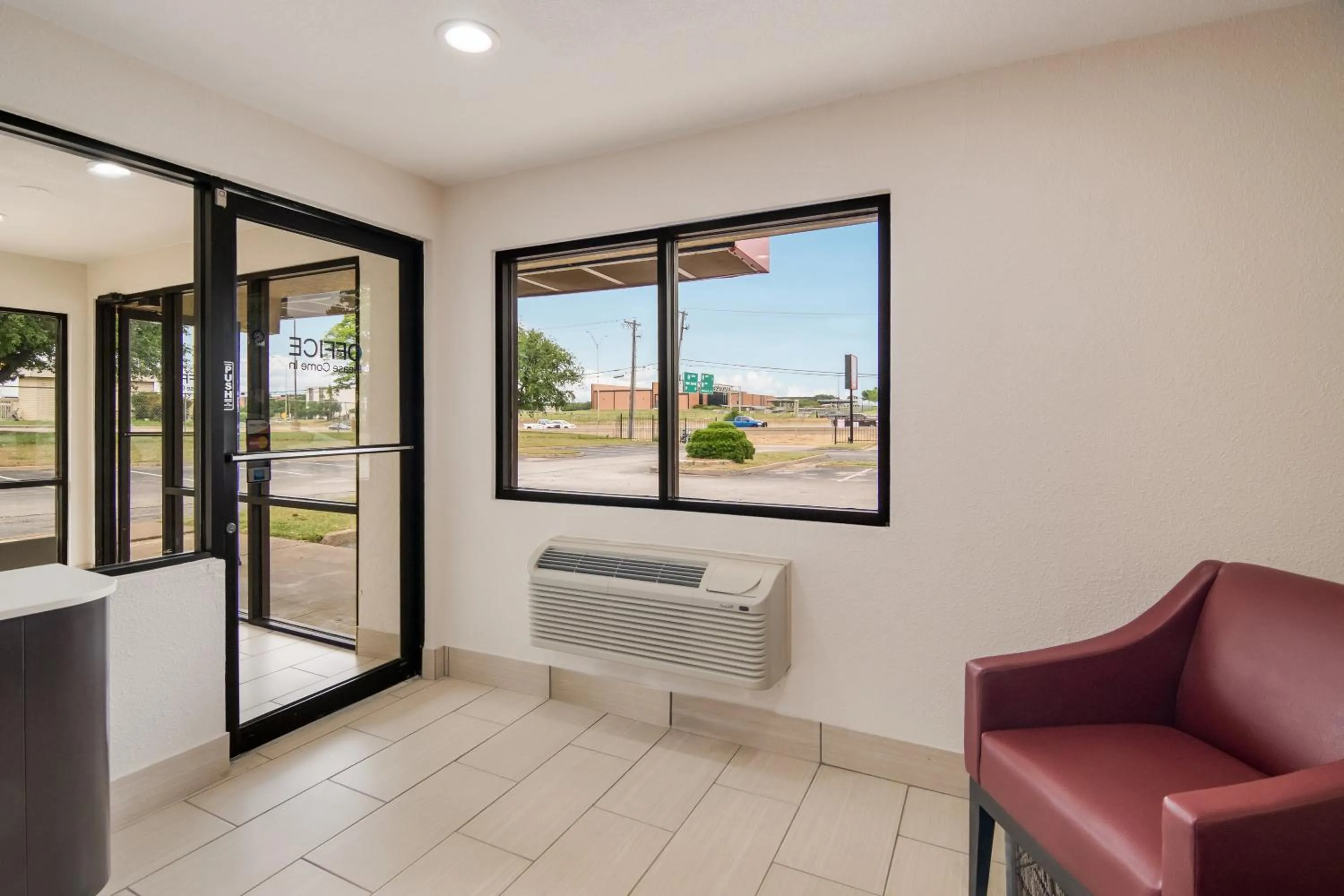 Lobby or reception in Red Roof Inn Fort Worth South