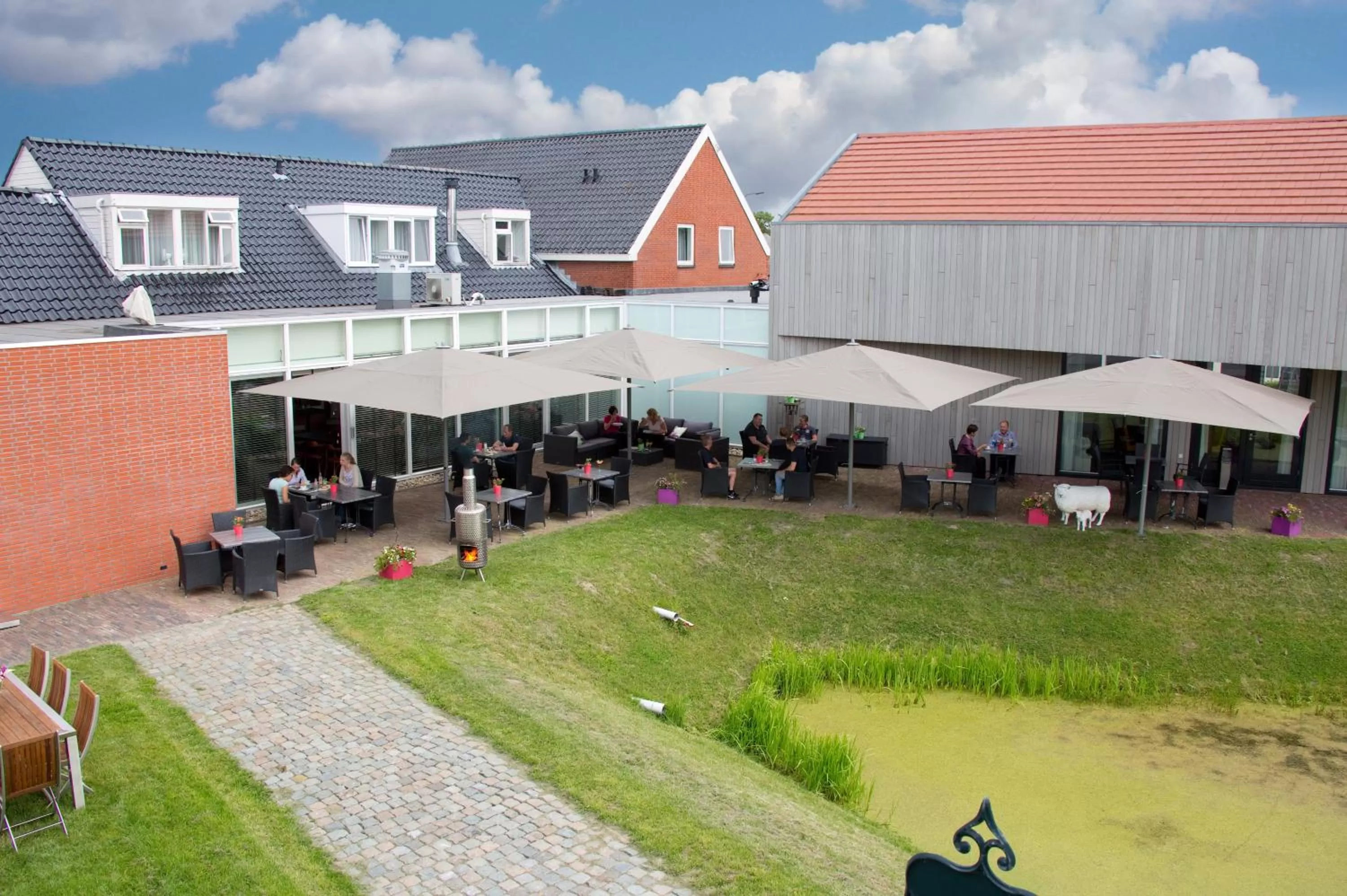 Patio in Best Western Plus Hotel Restaurant Aduard