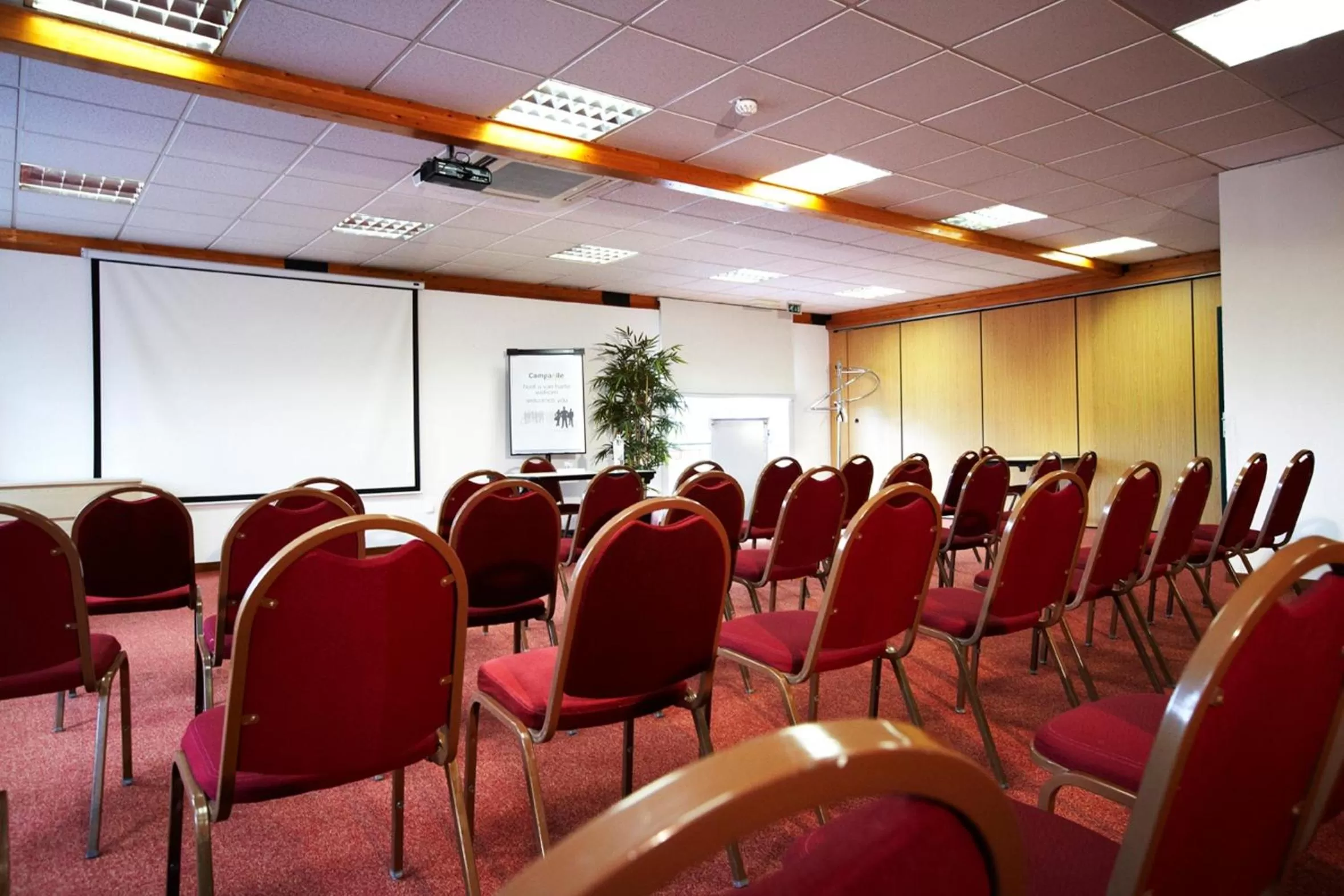 Business facilities in Campanile Hotel & Restaurant Brussels Vilvoorde