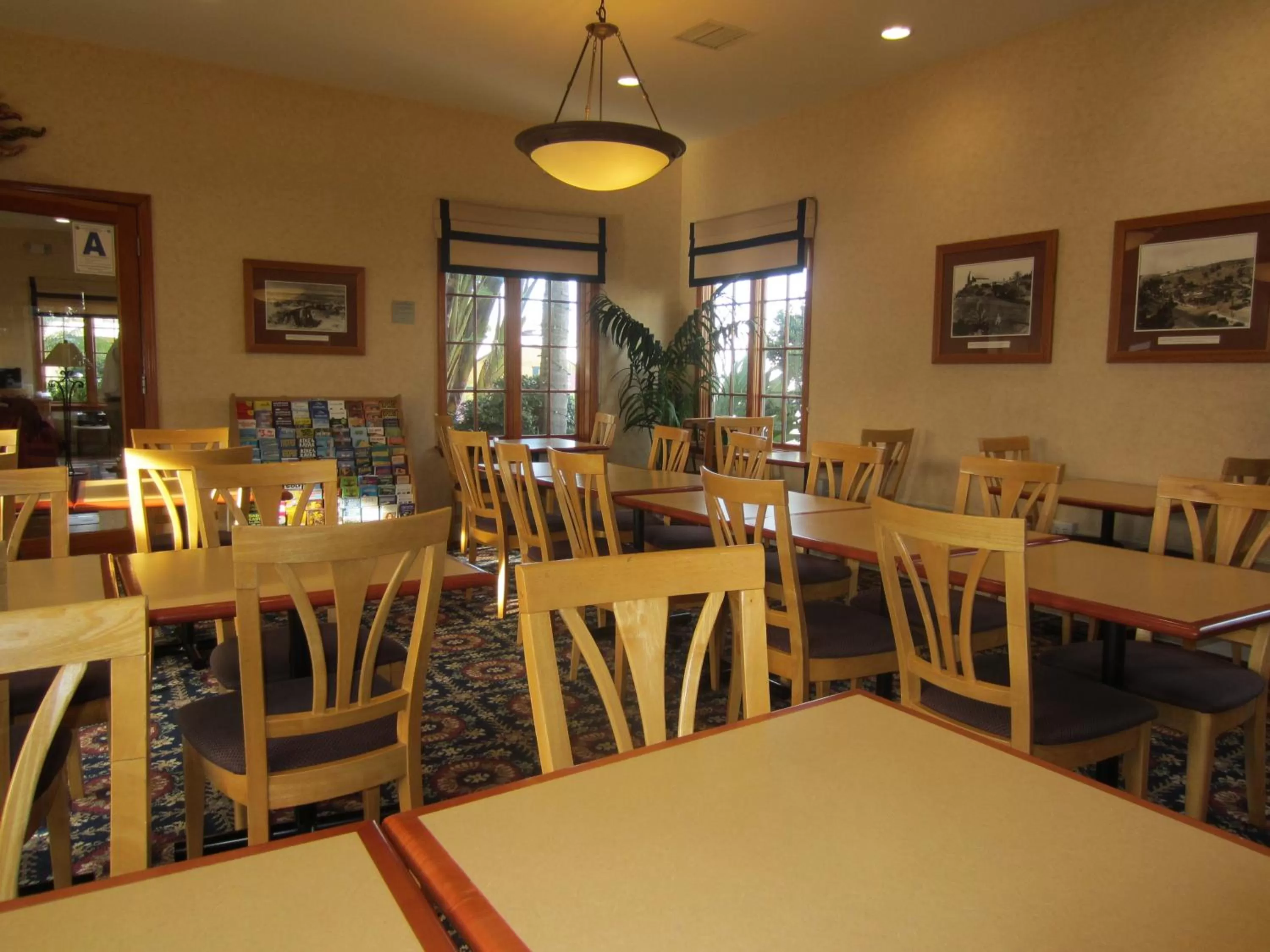 Restaurant/places to eat in Old Town Inn