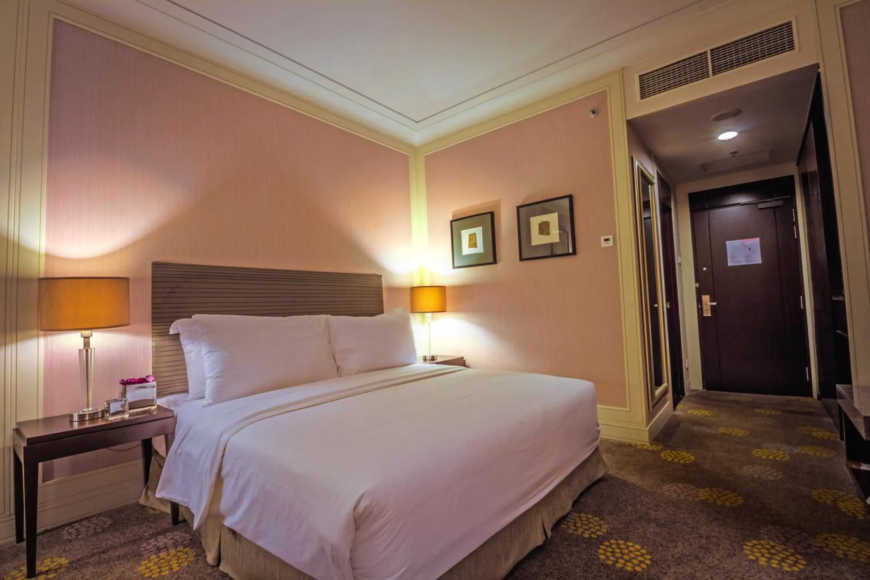 Superior Double Room in I Hotel Batam Superior Double Room in I Hotel Batam