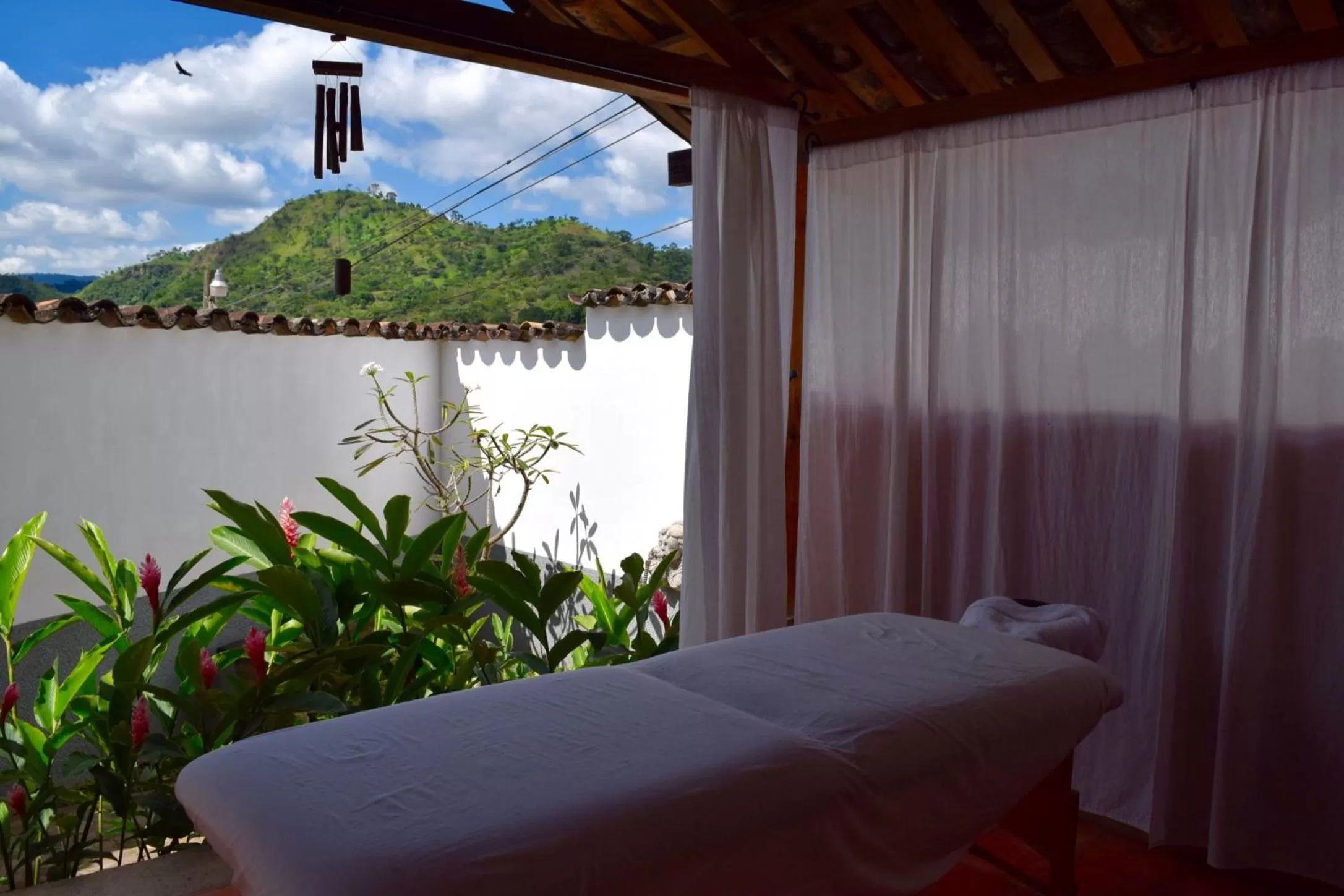 Massage in La Casa de Cafe Bed and Breakfast