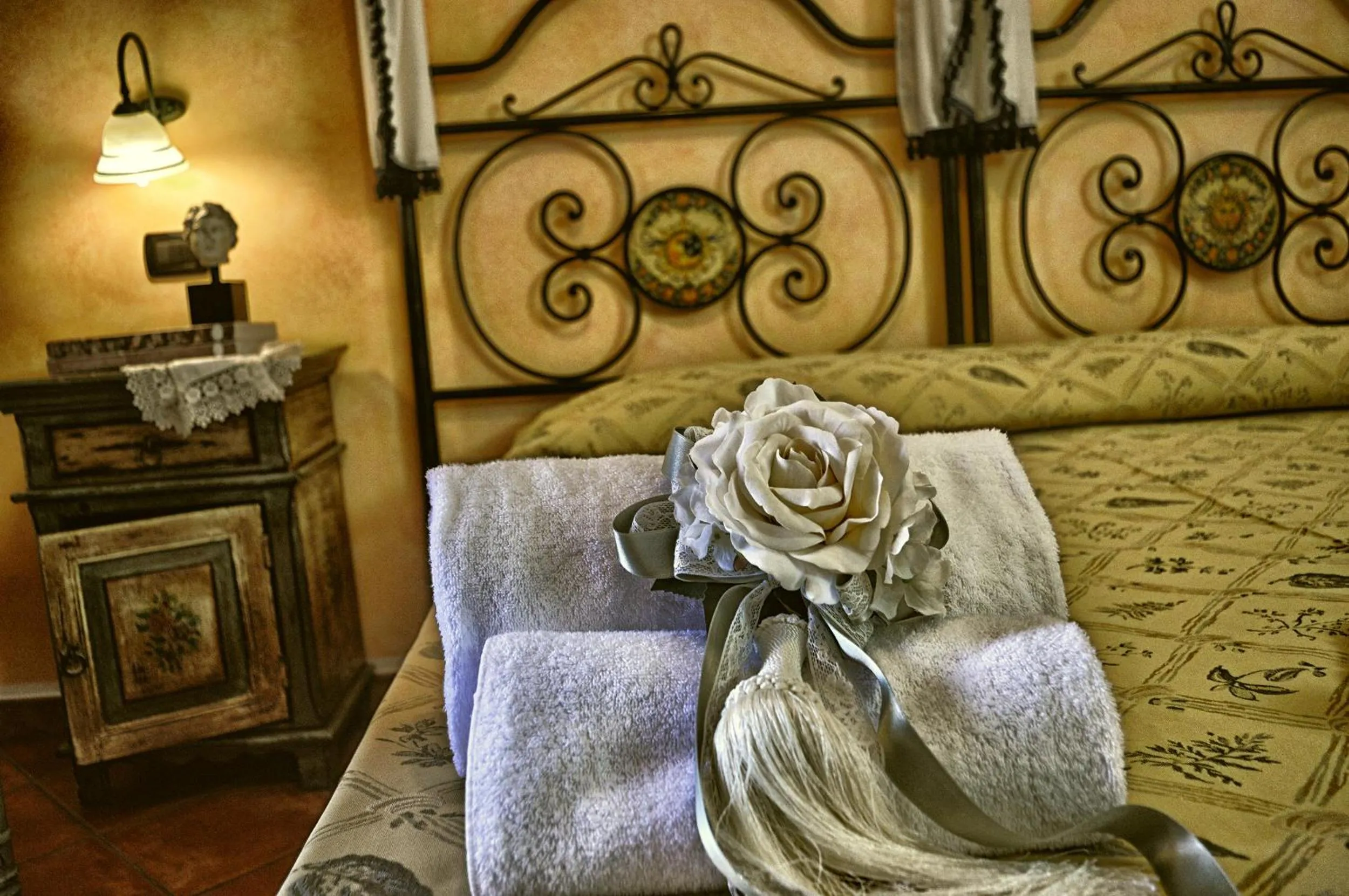 Decorative detail in Hotel Victoria