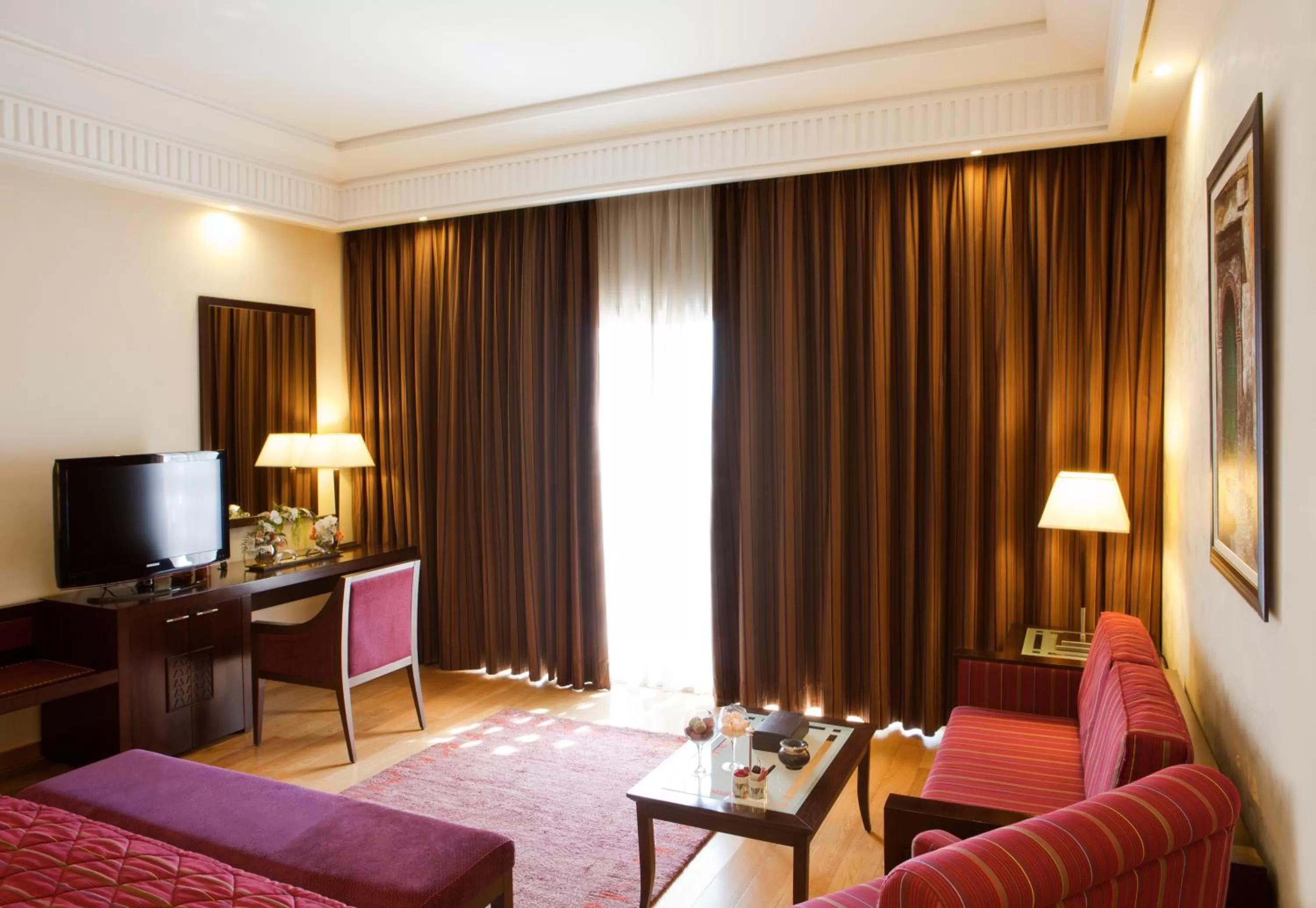 Photo of the whole room, Bed in Kenzi Menara Palace & Resort