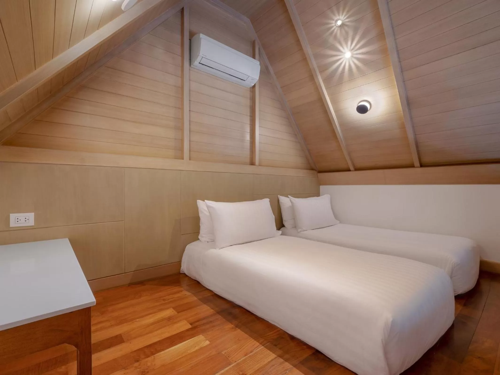 Bed in Amari Koh Samui