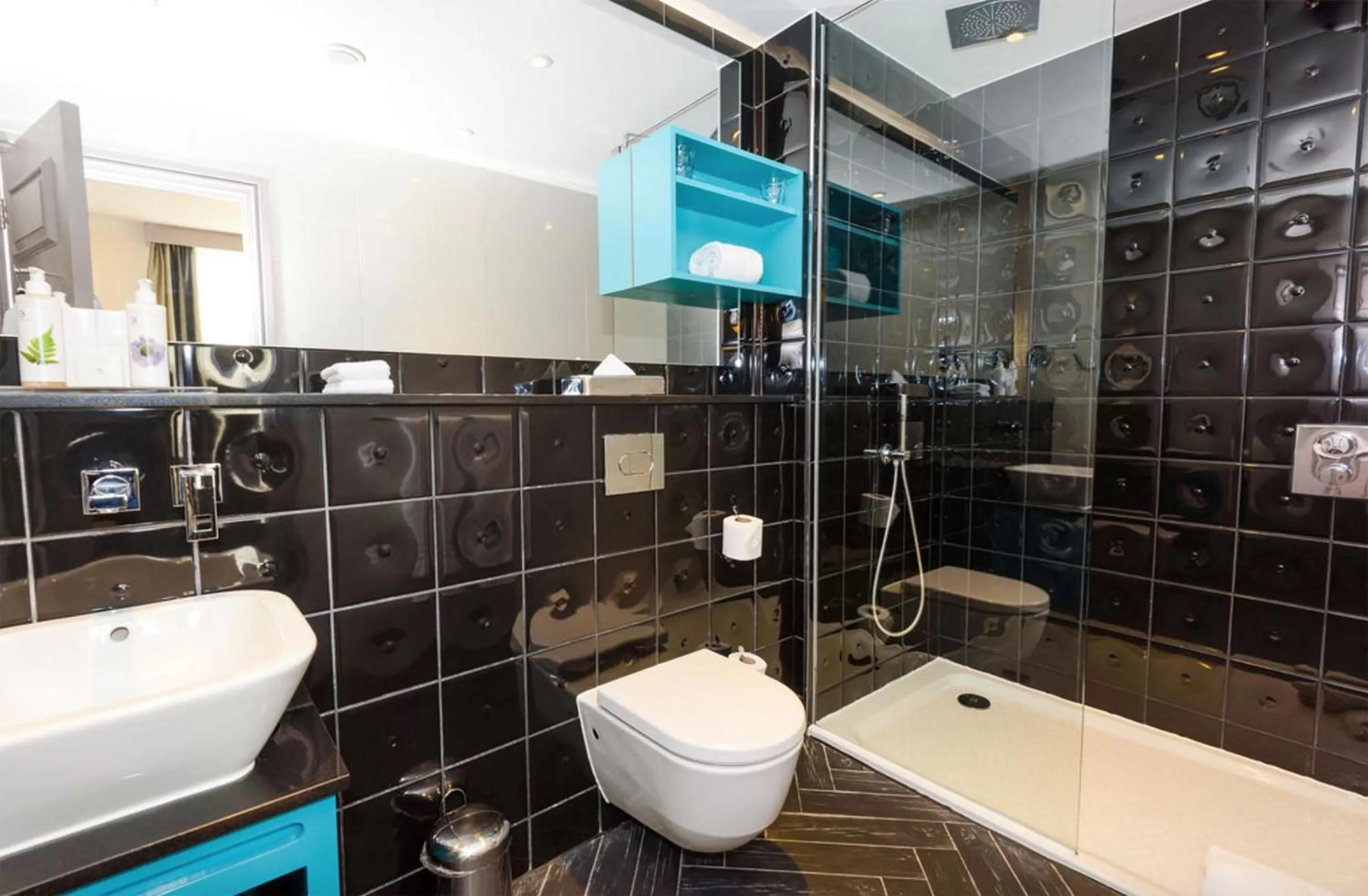 Bathroom in Hotel Indigo London - Kensington by IHG