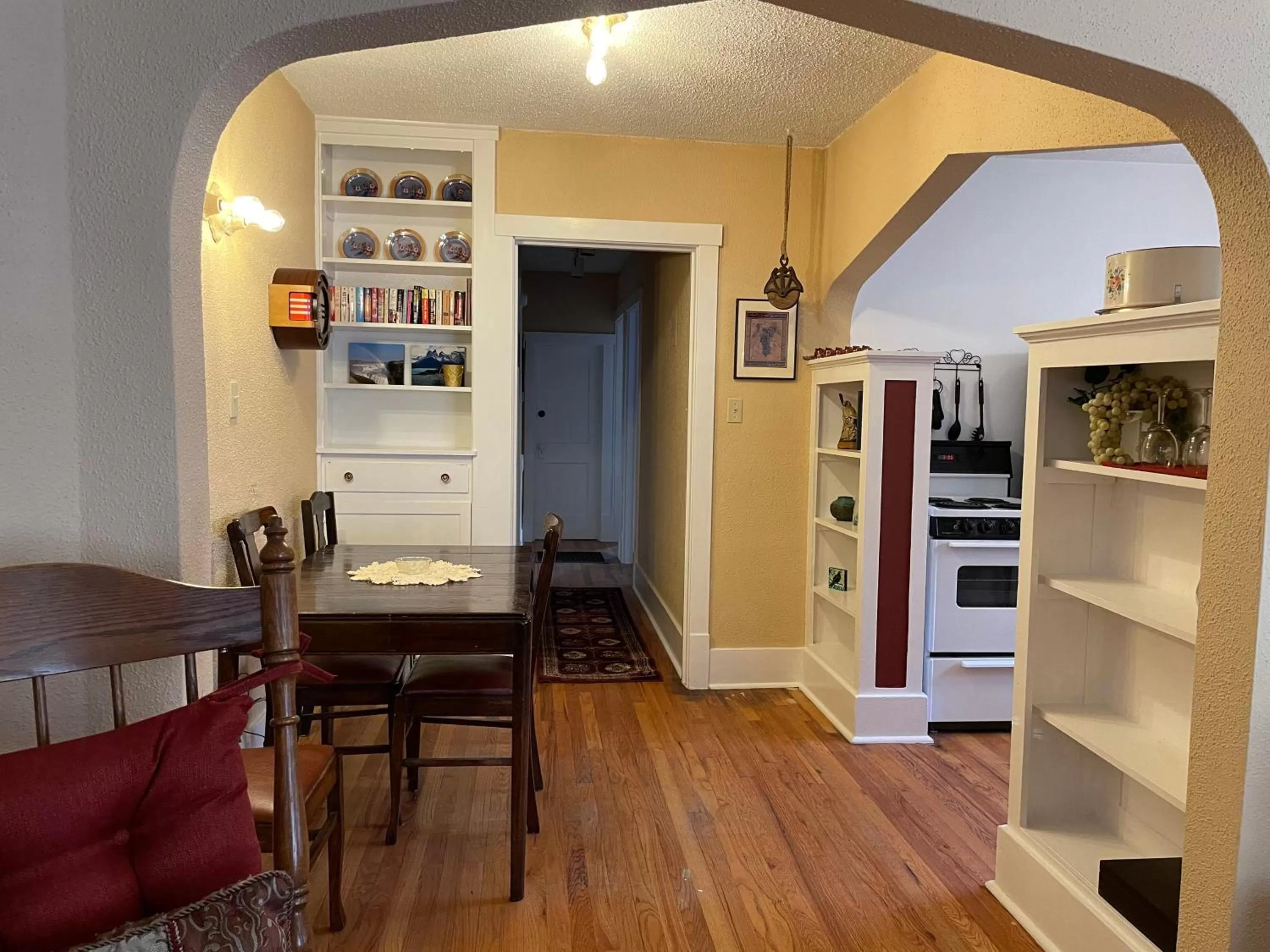 Dining Area in 1899 Inn
