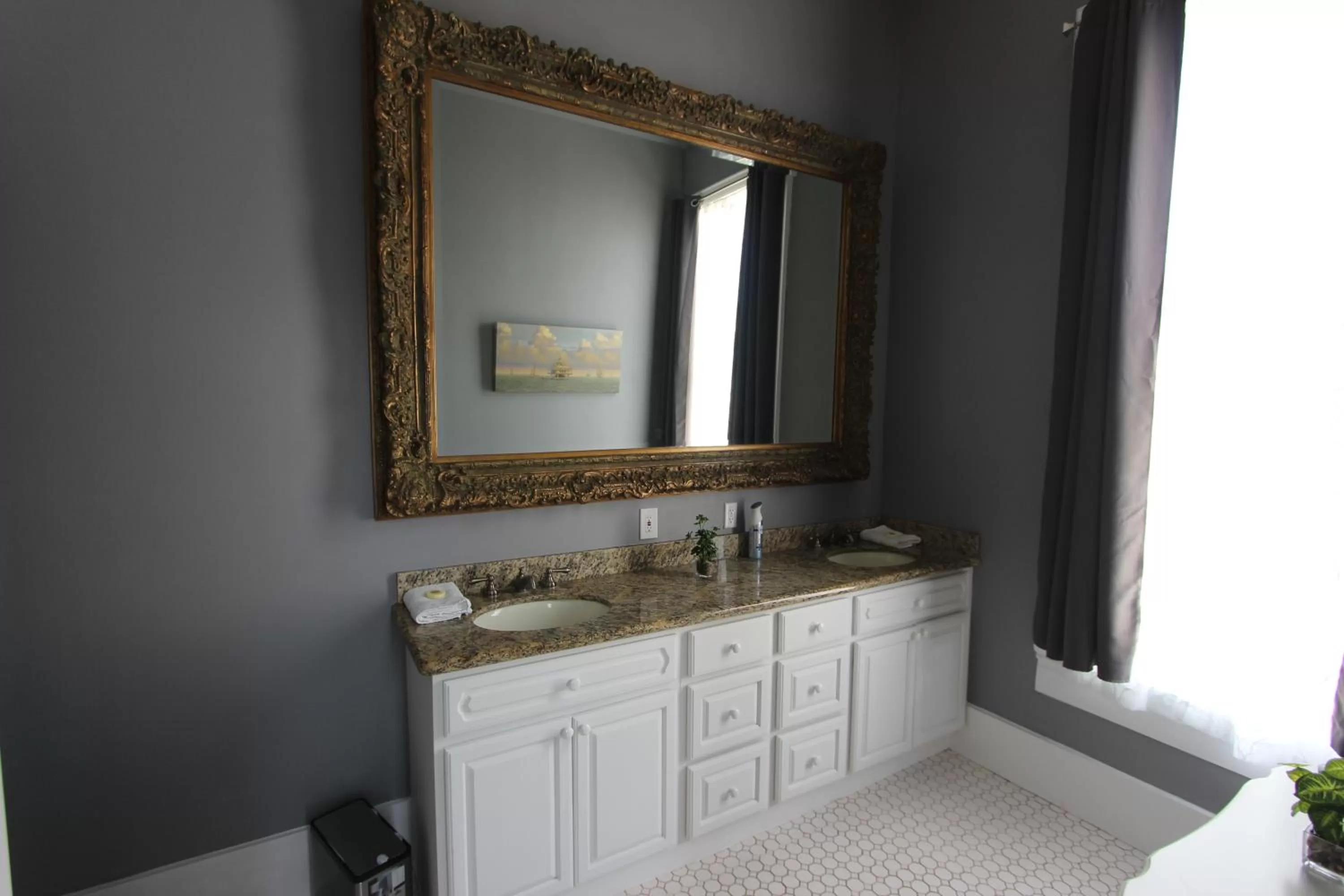 Bathroom in The George Manor