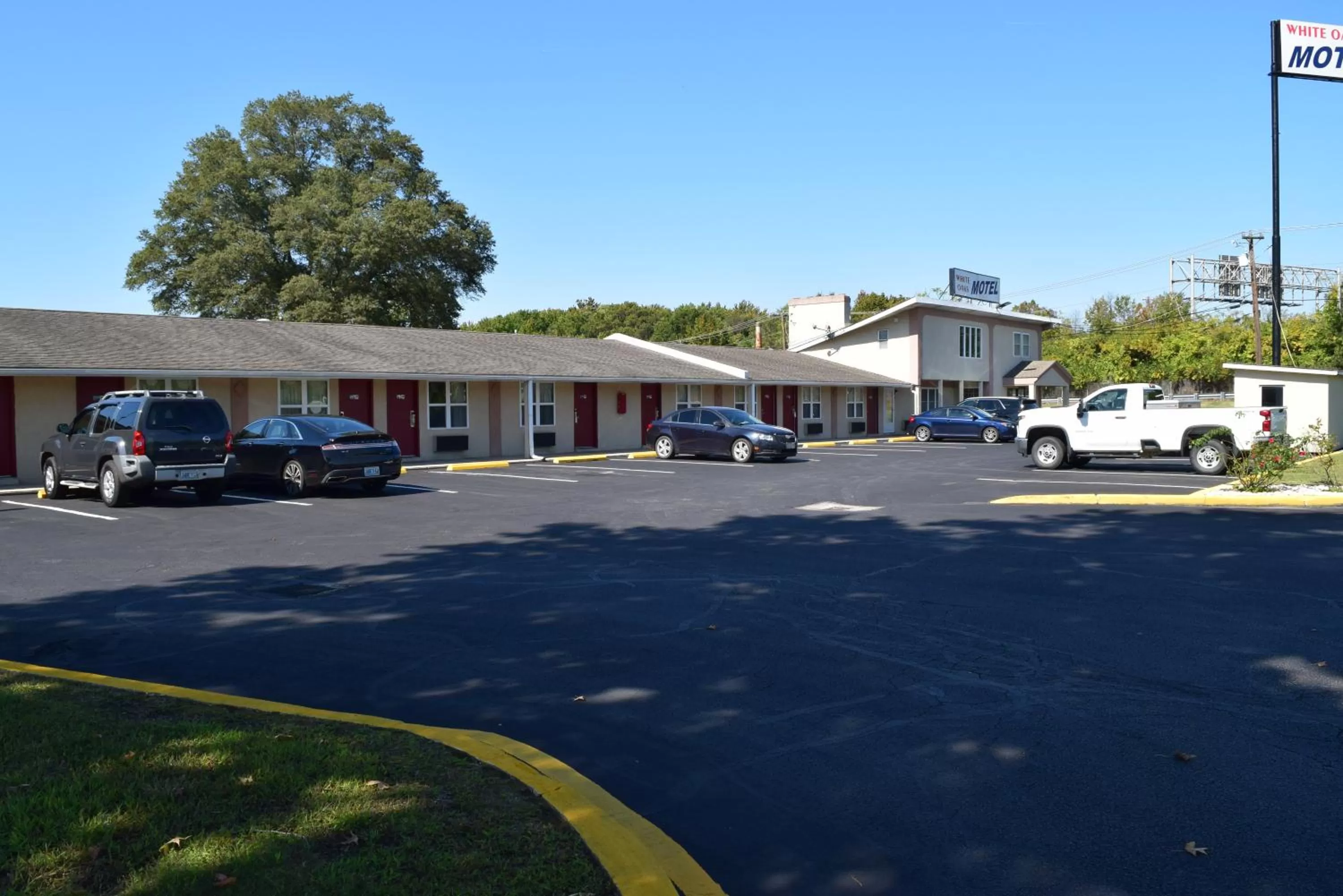 Property building in White Oaks Motel Pennsville/Carneys Point