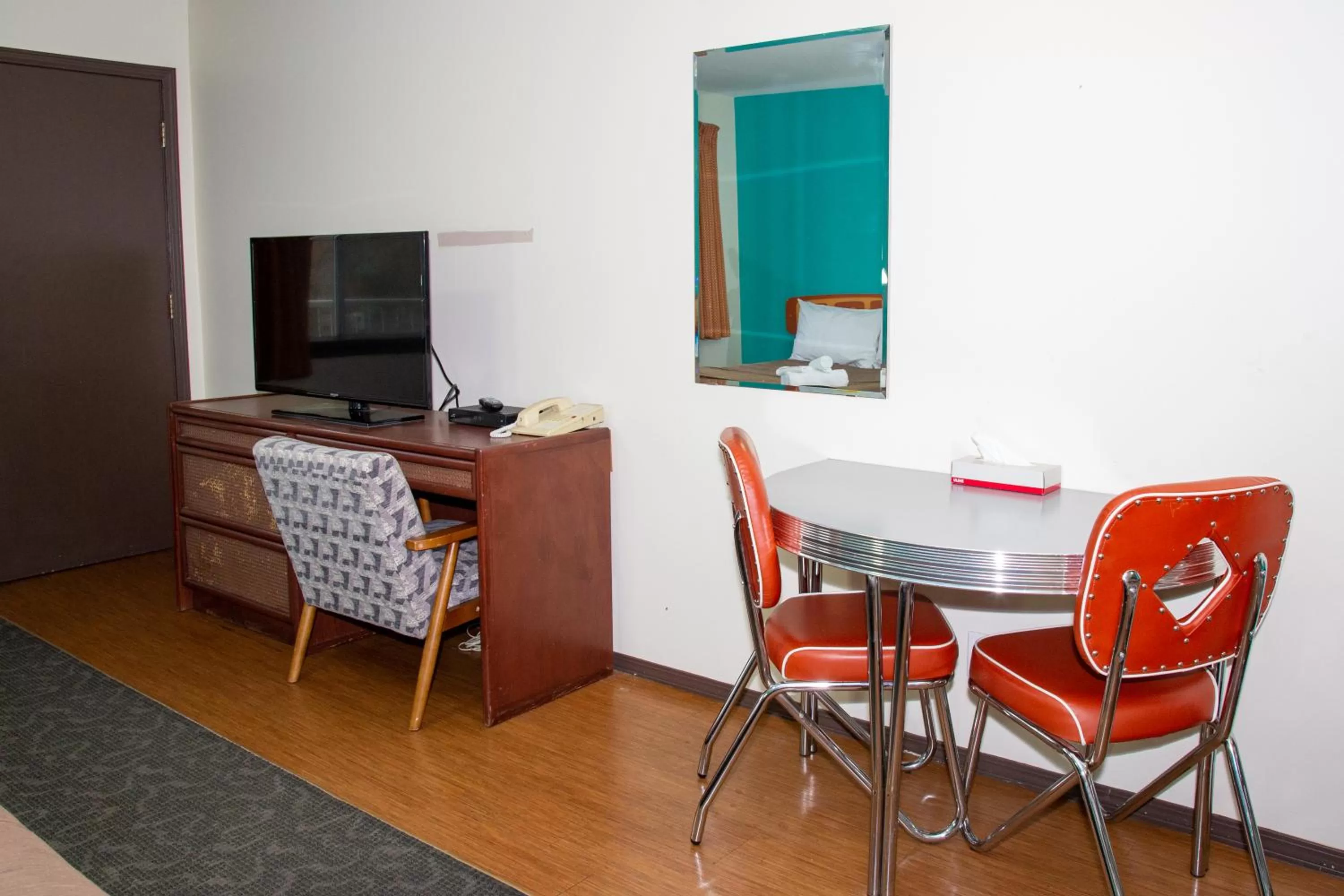 TV and multimedia in Bowmont Motel