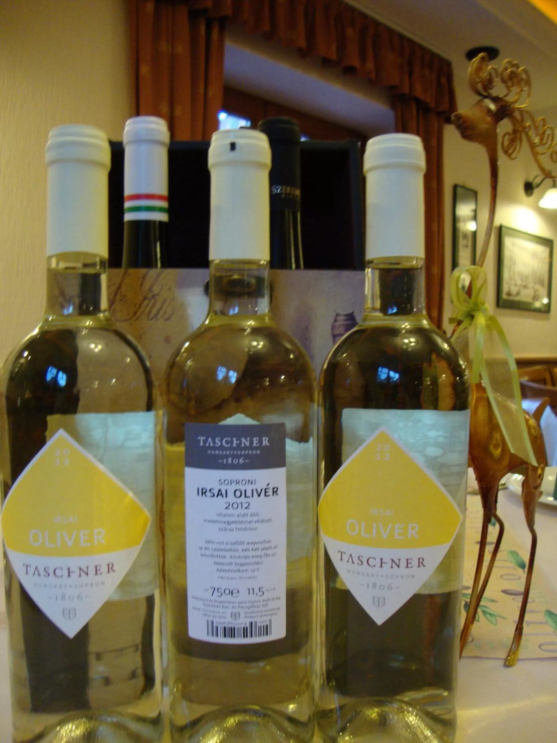 Alcoholic drinks in Vadászkürt Panzió