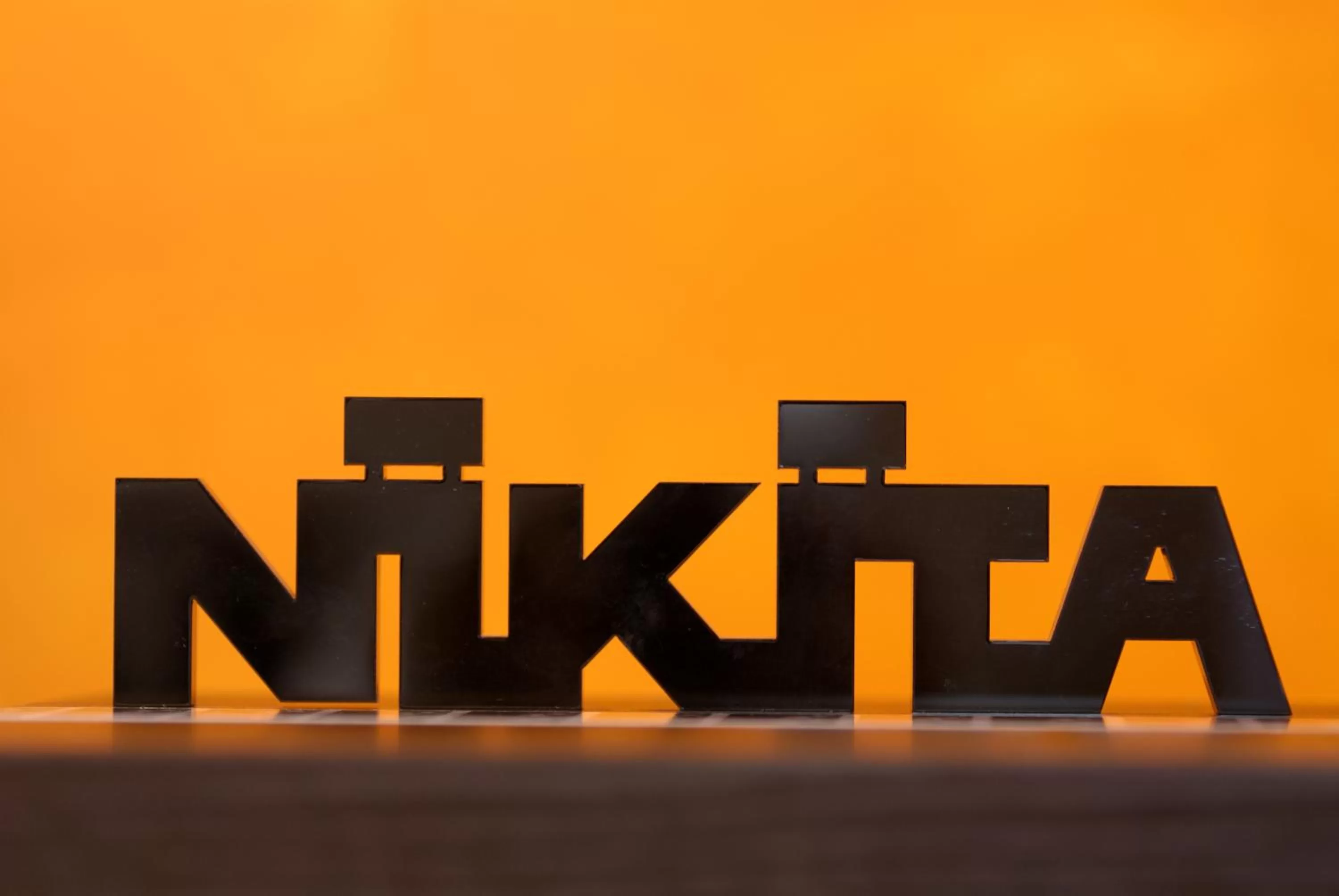 Decorative detail in Arena Lodge