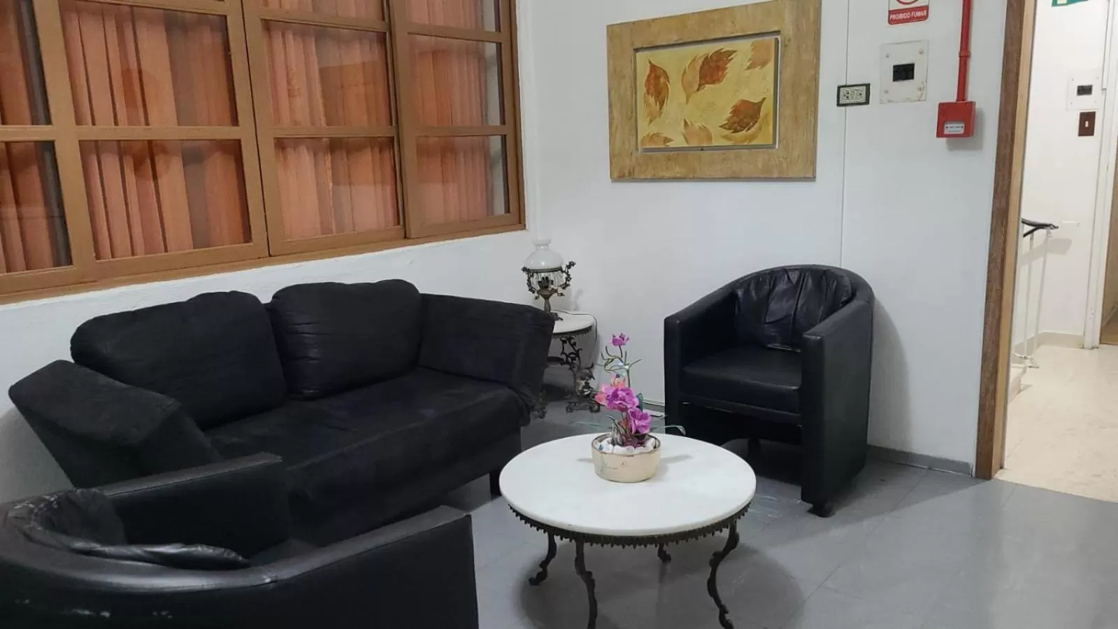 Seating Area in Taufik Hotel