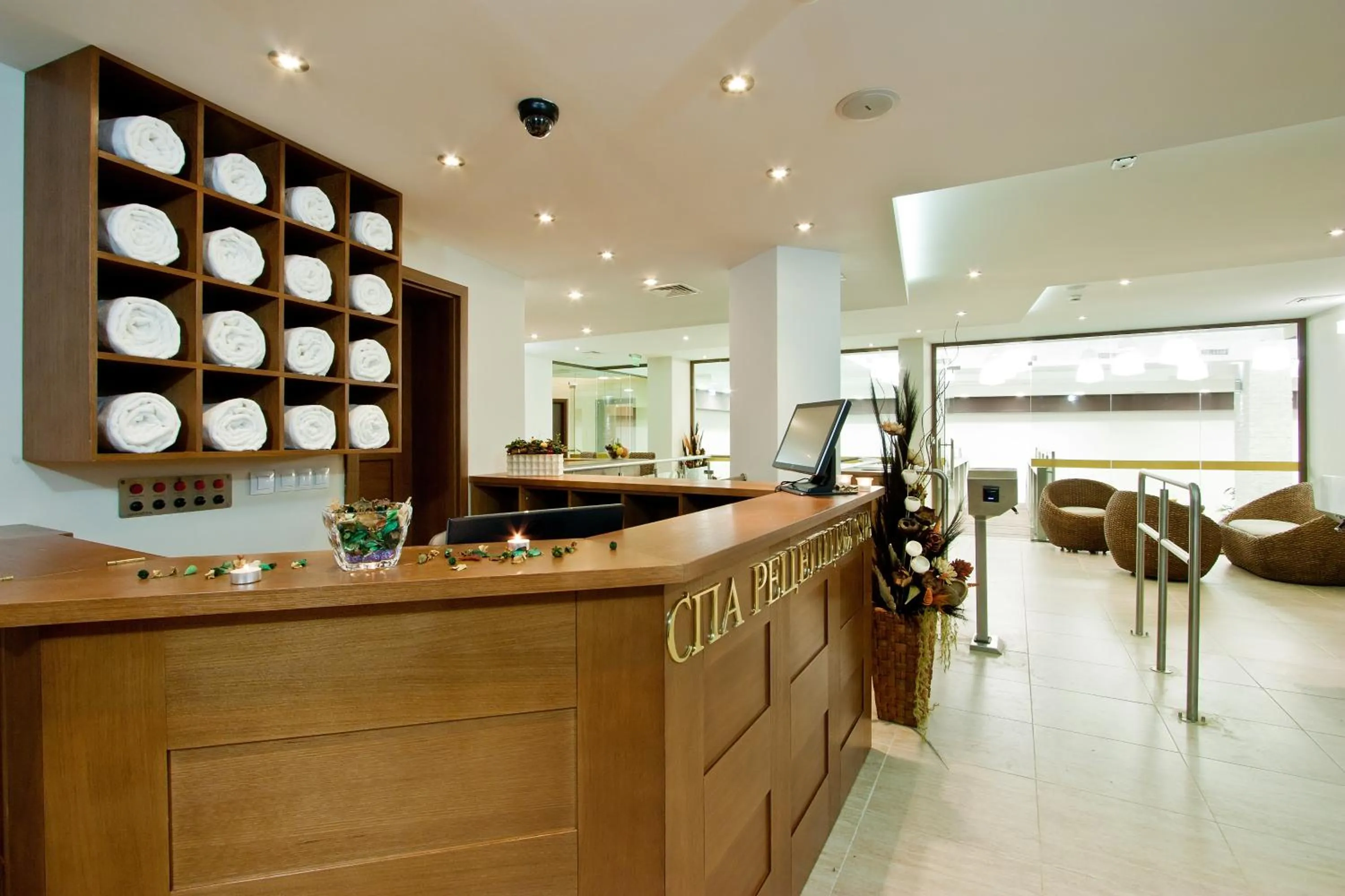 Spa and wellness centre/facilities in Earth & People Hotel & SPA - Free Parking & Swimming Pool