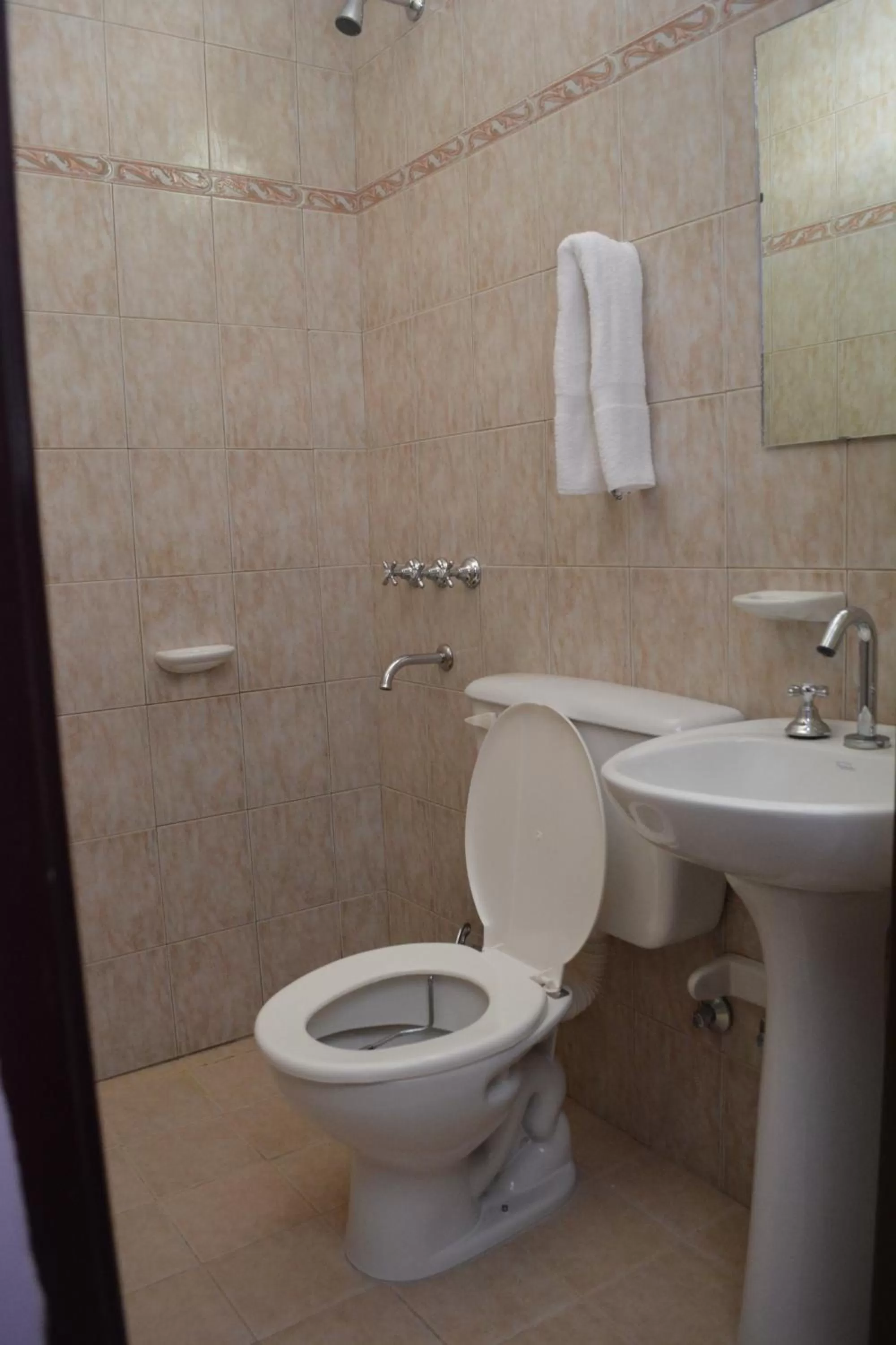 Bathroom in Hotel Isella