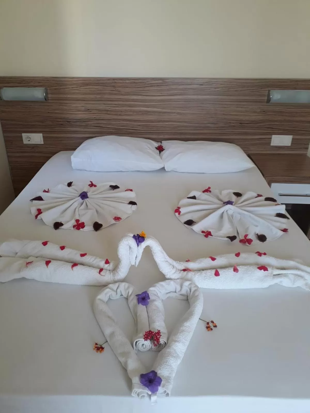 Bedroom, Bed in Yucesan Hotel