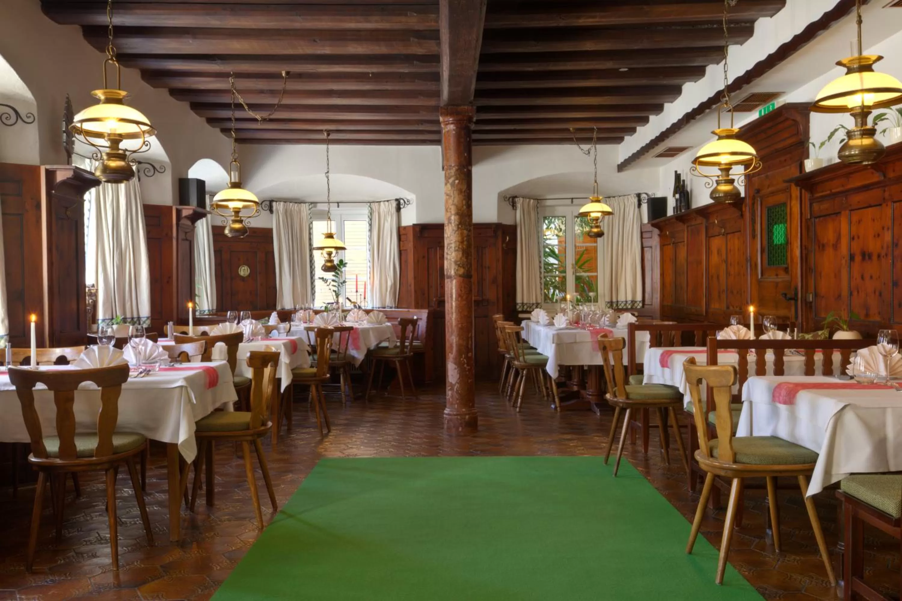 Restaurant/places to eat in Wohlfühlhotel Goiserer Mühle