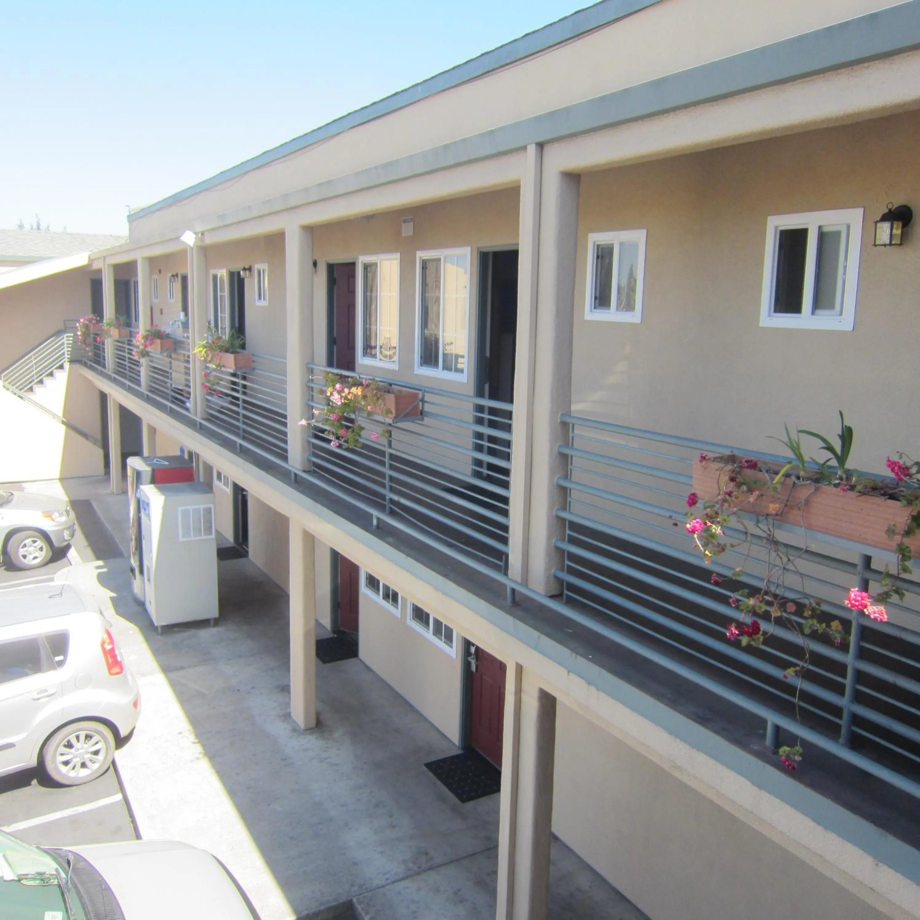 Facade/entrance in Pacific Best Inn