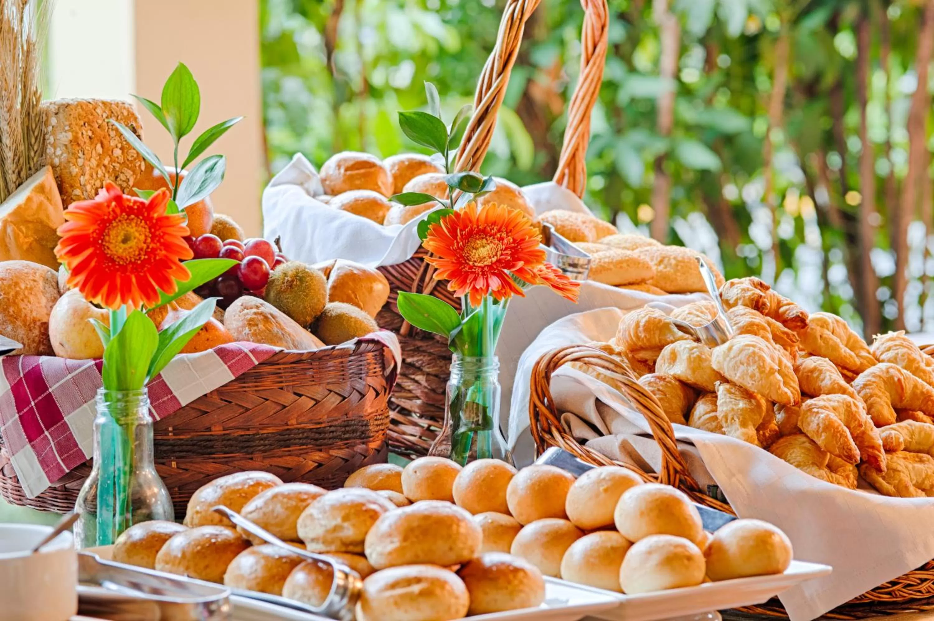 Food and drinks in Hotel Obelisco