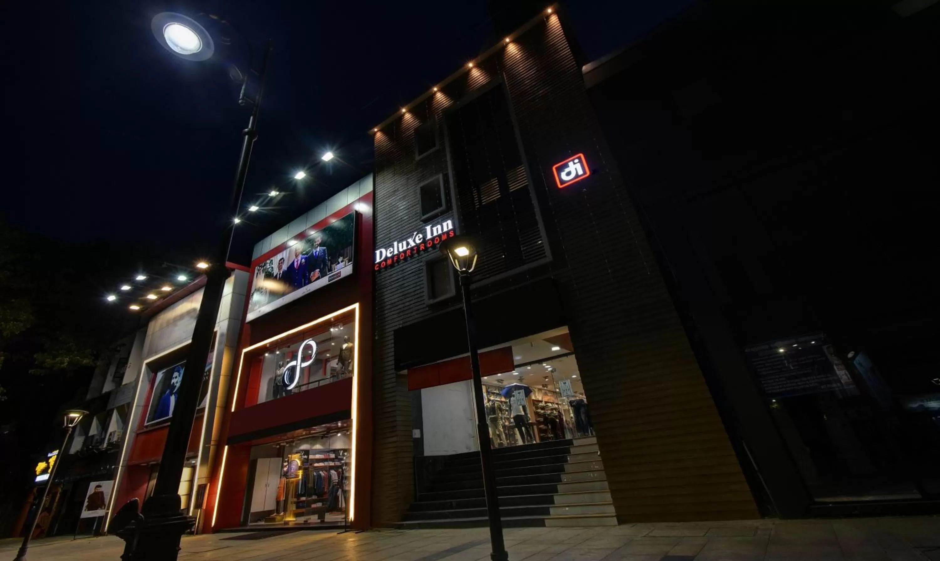 Property Building in Itsy By Treebo - Deluxe Inn