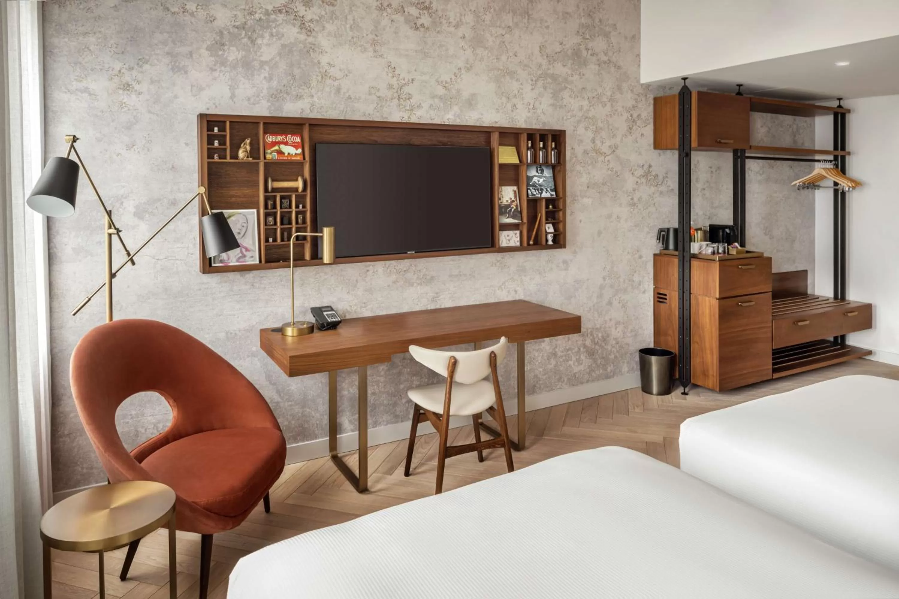 Bedroom, Bed in Canopy by Hilton London City