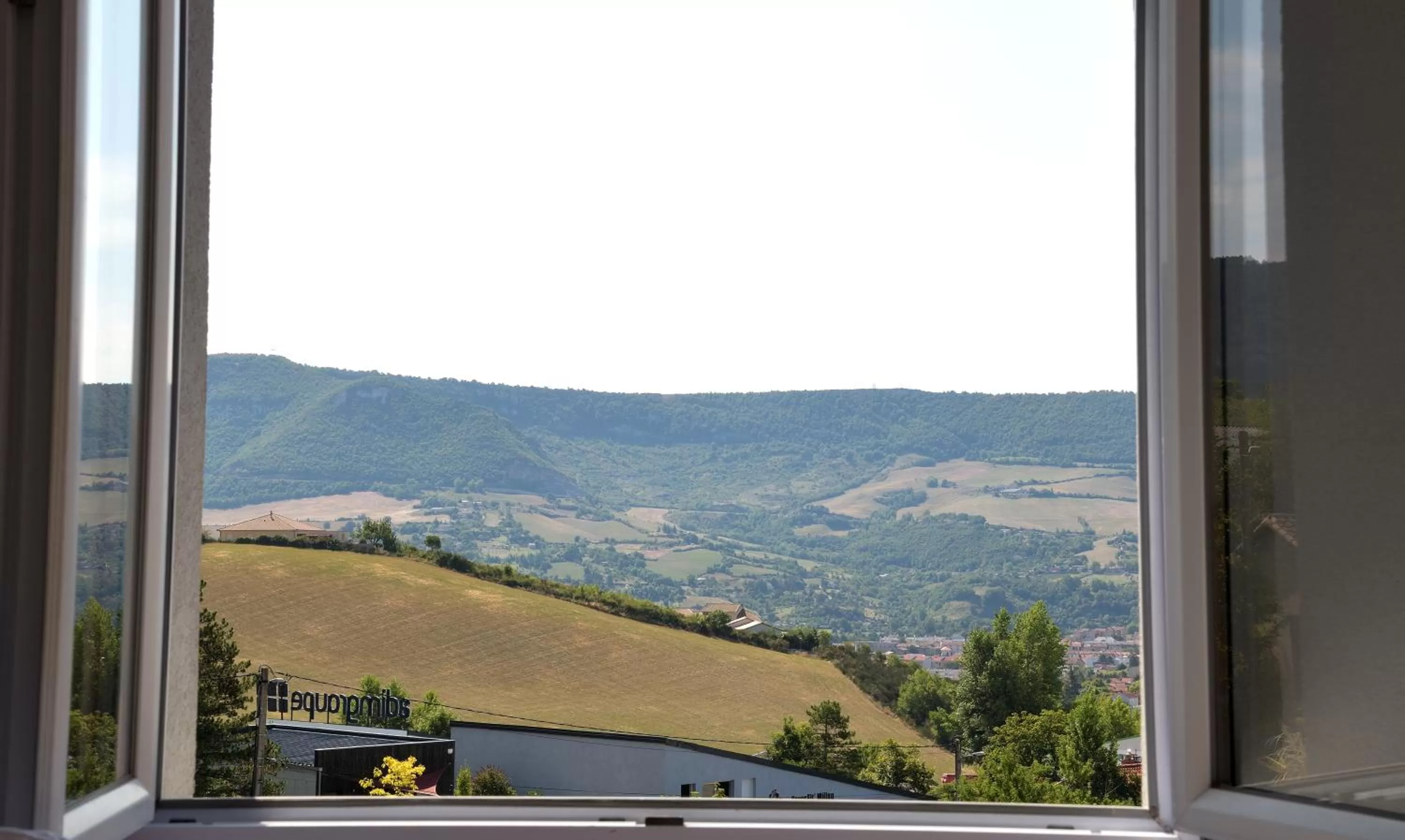 Mountain view in Cit'Hotel Restaurant du Bowling de Millau